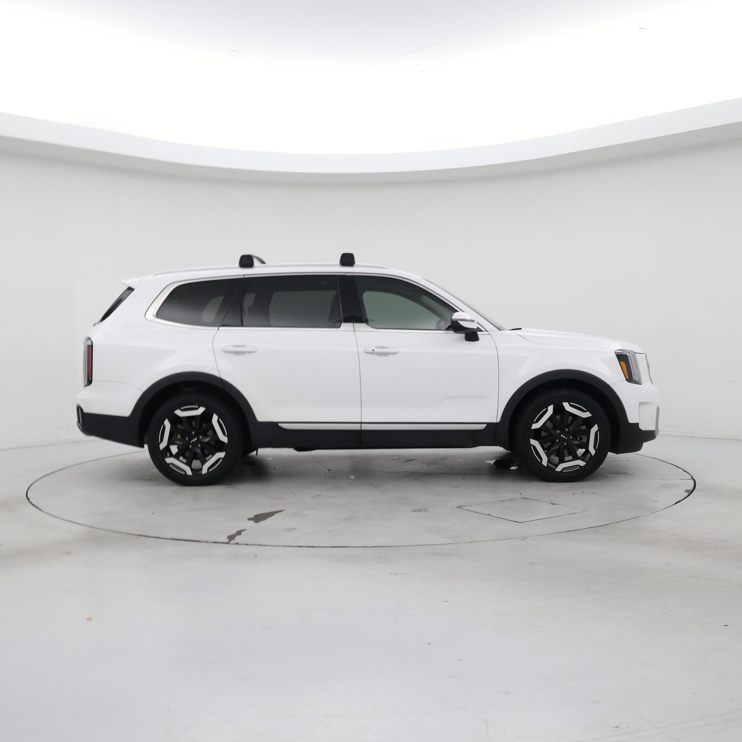 Thumbnail: 2023 Kia Telluride - 7