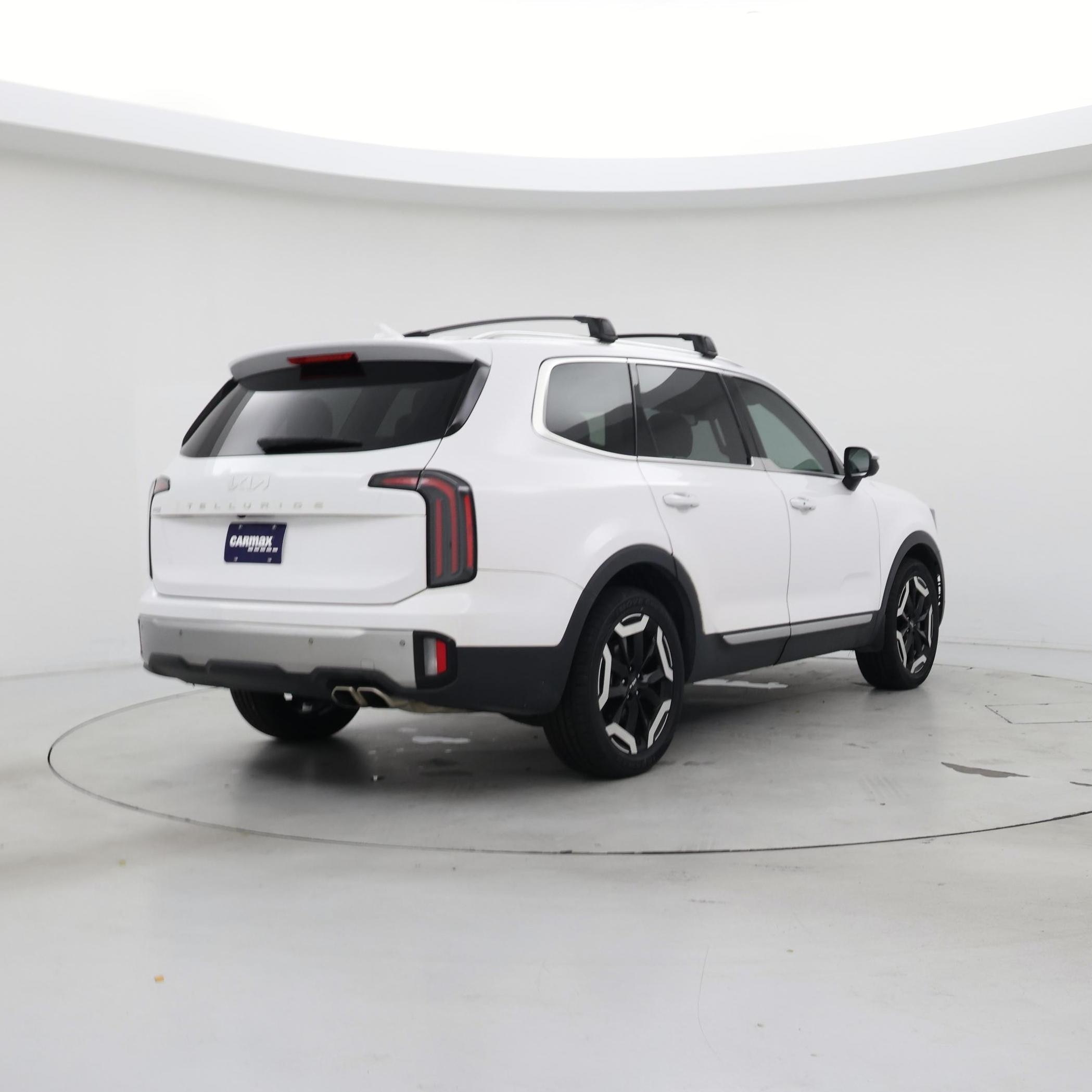 Thumbnail: 2023 Kia Telluride - 8