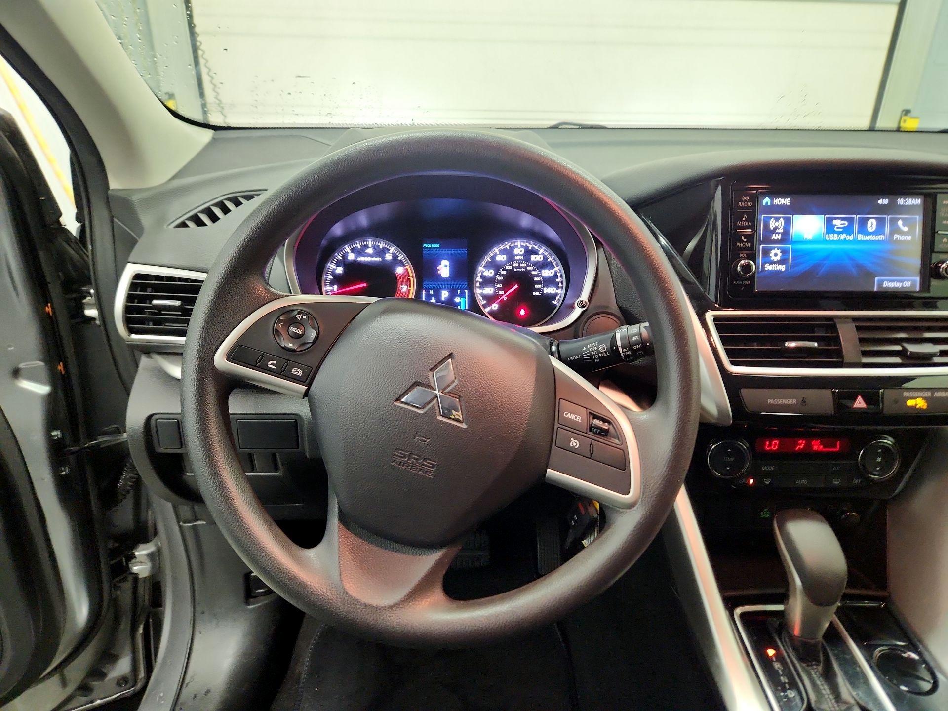 Thumbnail: 2020 Mitsubishi Eclipse Cross - 10