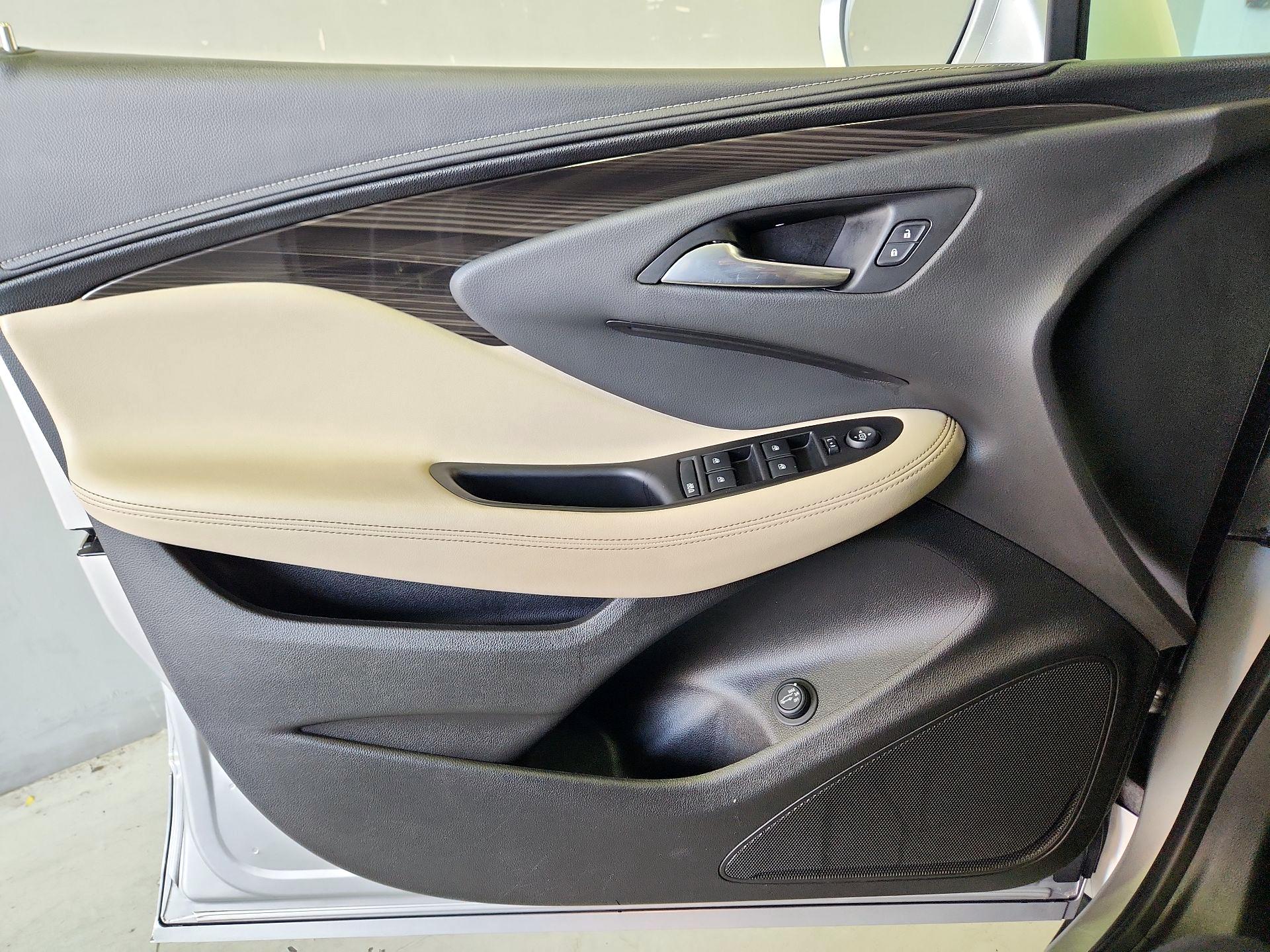 Thumbnail: 2019 Buick Envision - 12