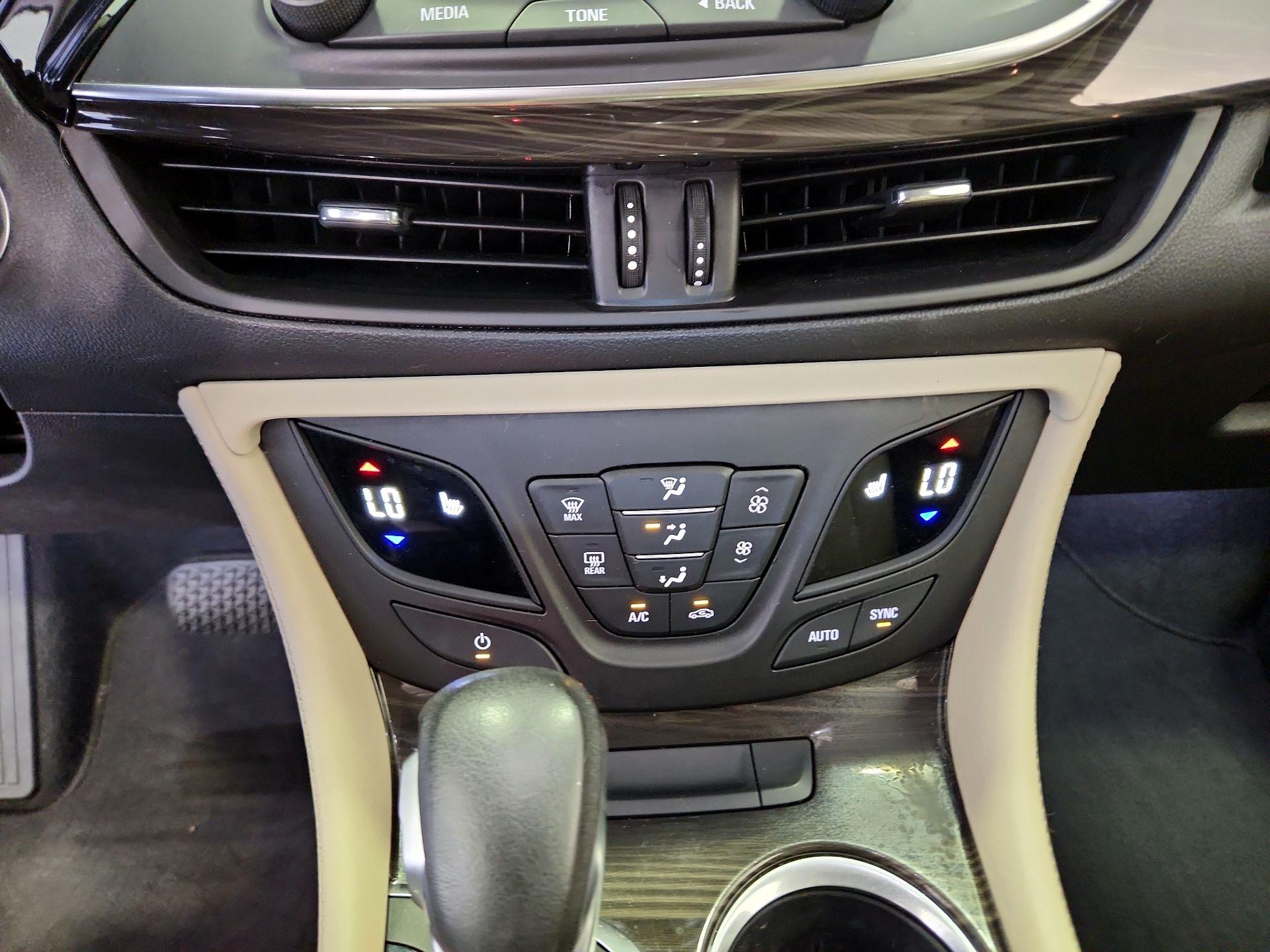 Thumbnail: 2019 Buick Envision - 16