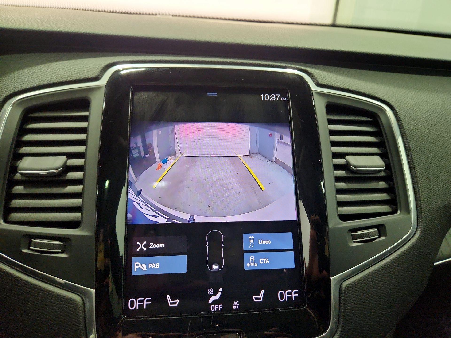 Thumbnail: 2020 Volvo XC90 - 14
