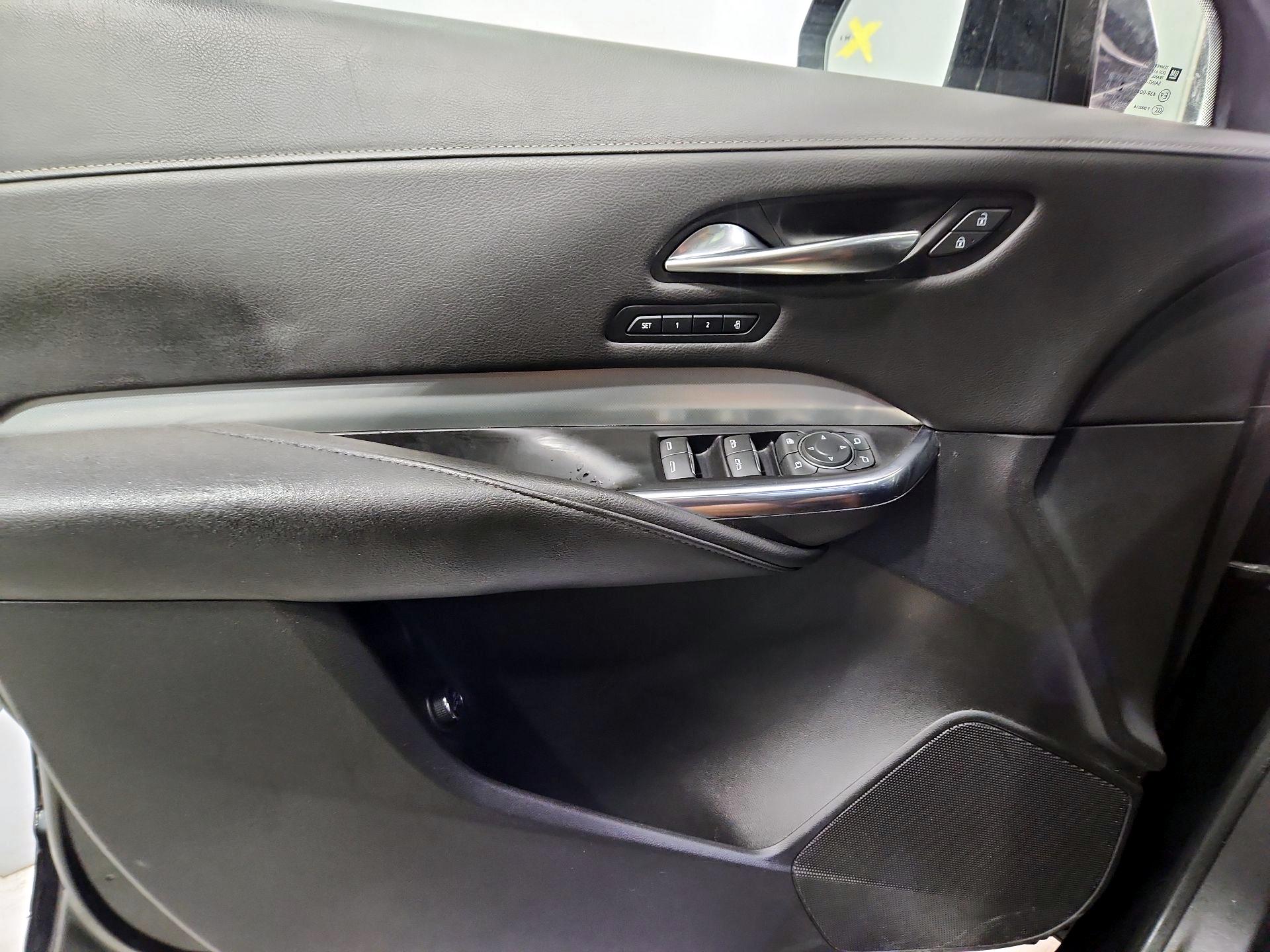 Thumbnail: 2019 Cadillac XT4 - 12