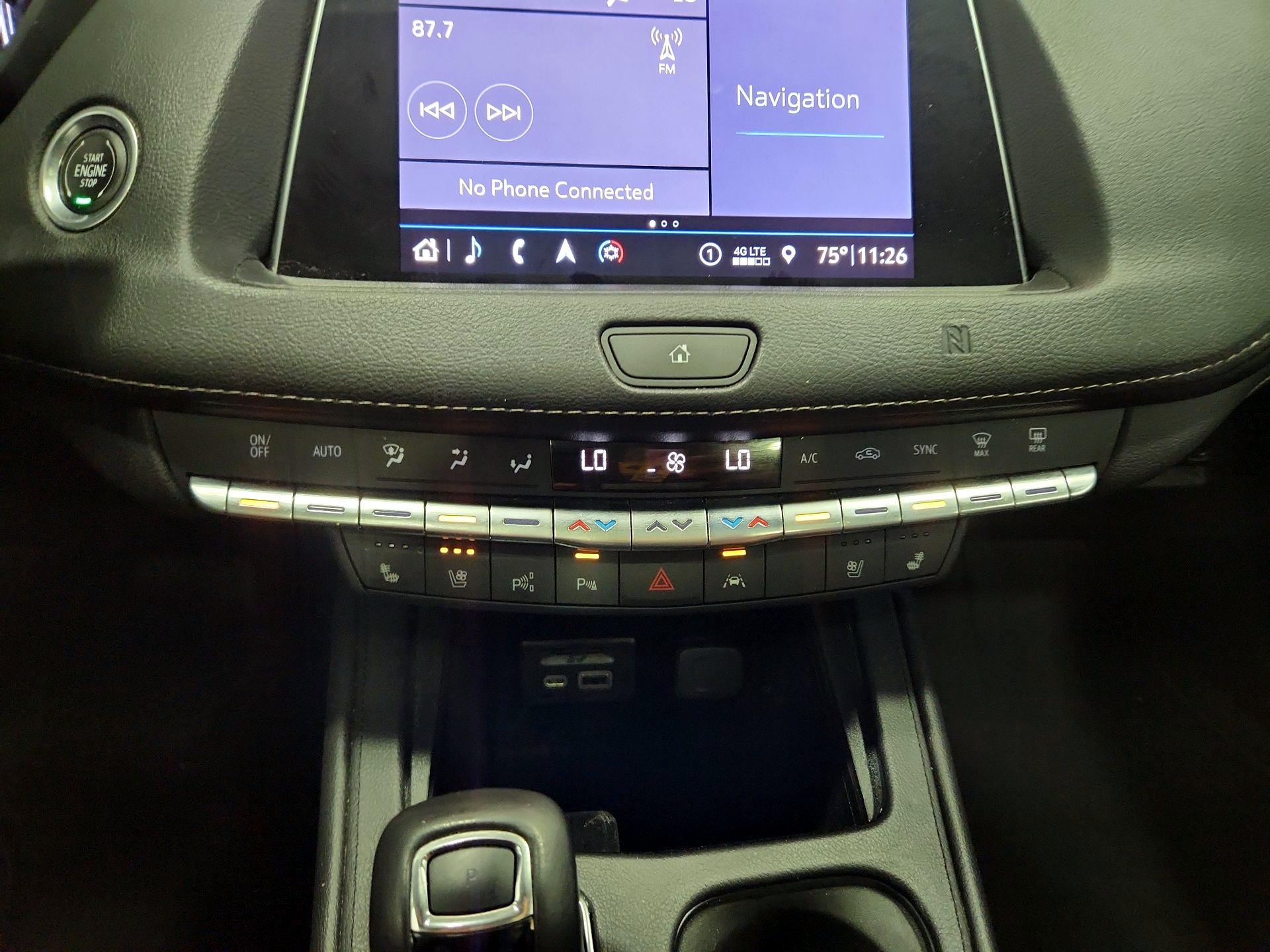 Thumbnail: 2019 Cadillac XT4 - 16