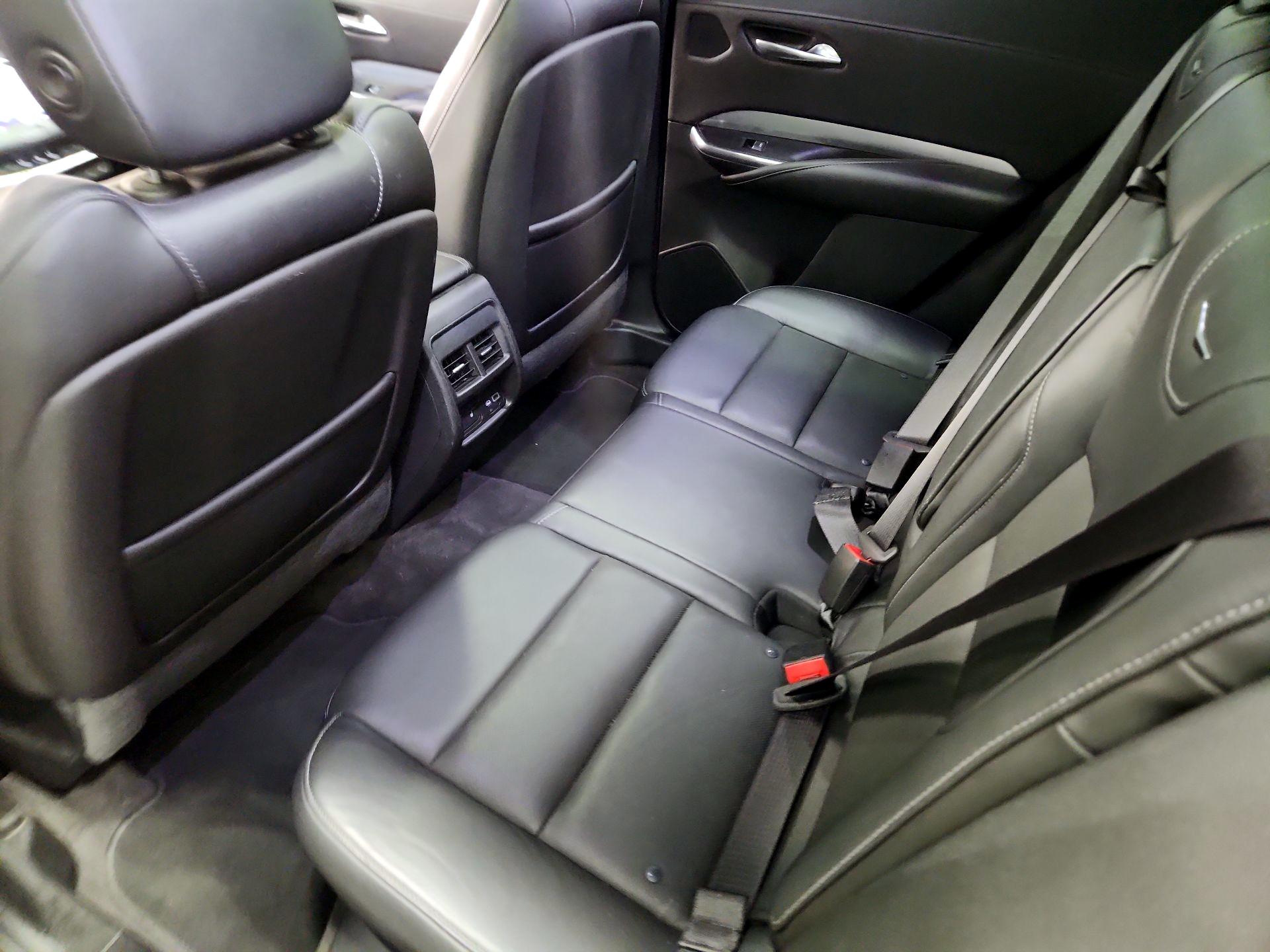 Thumbnail: 2019 Cadillac XT4 - 20