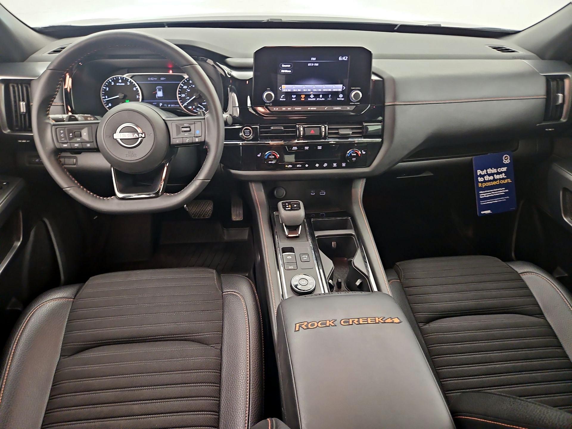 Thumbnail: 2024 Nissan Pathfinder - 9