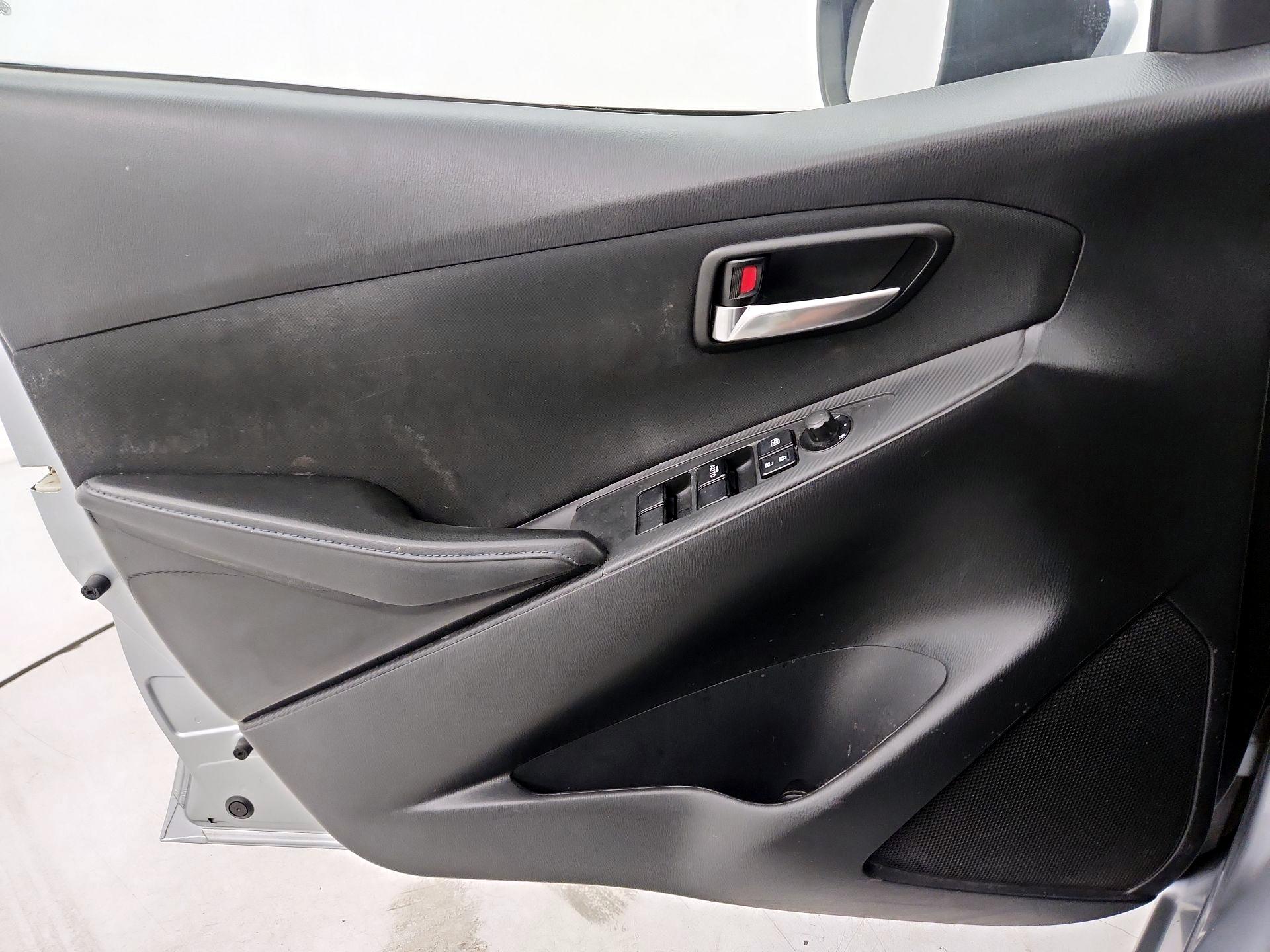 Thumbnail: 2017 Toyota Yaris iA - 10