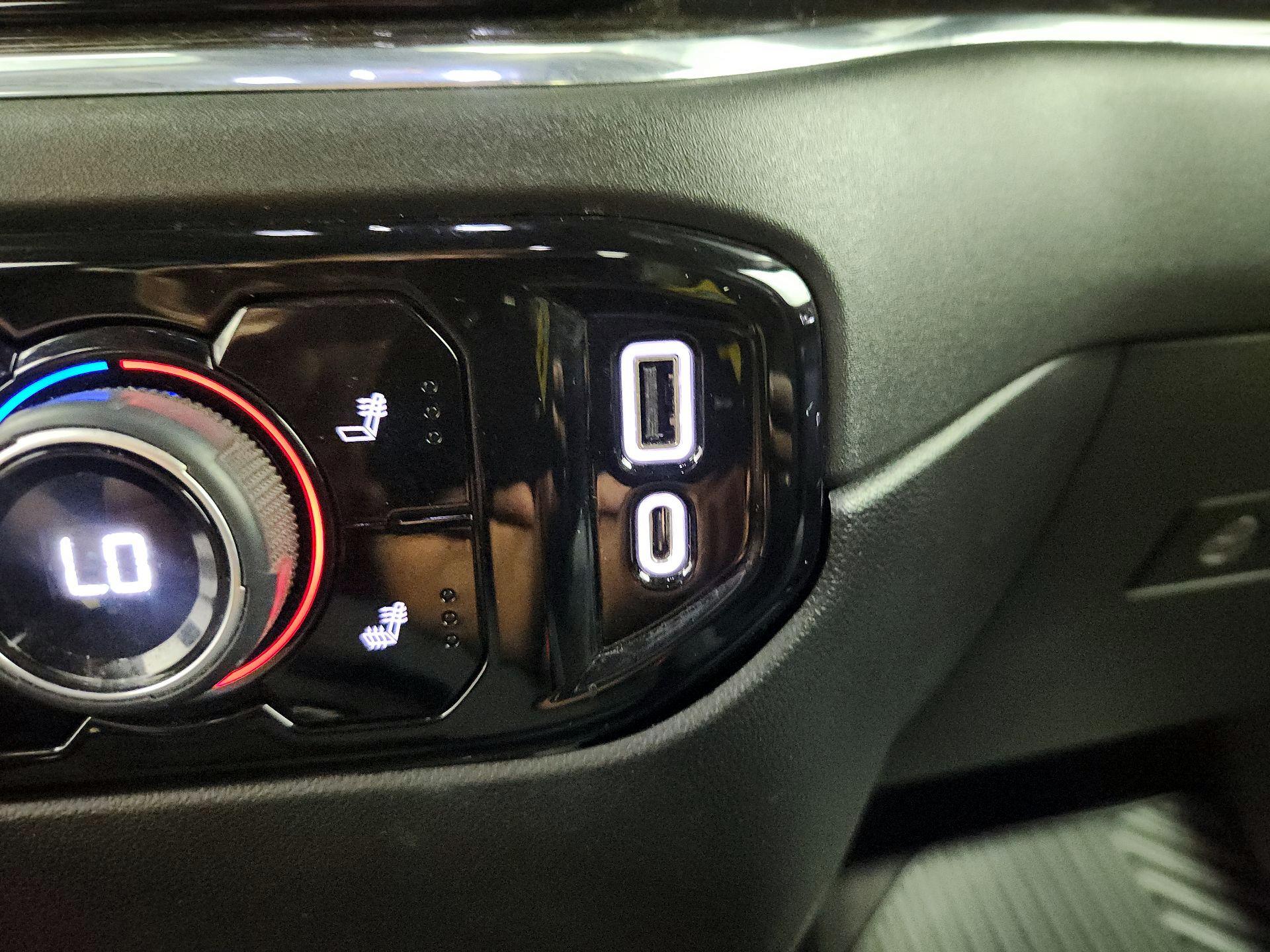 Thumbnail: 2023 Chevrolet Silverado 1500 - 18