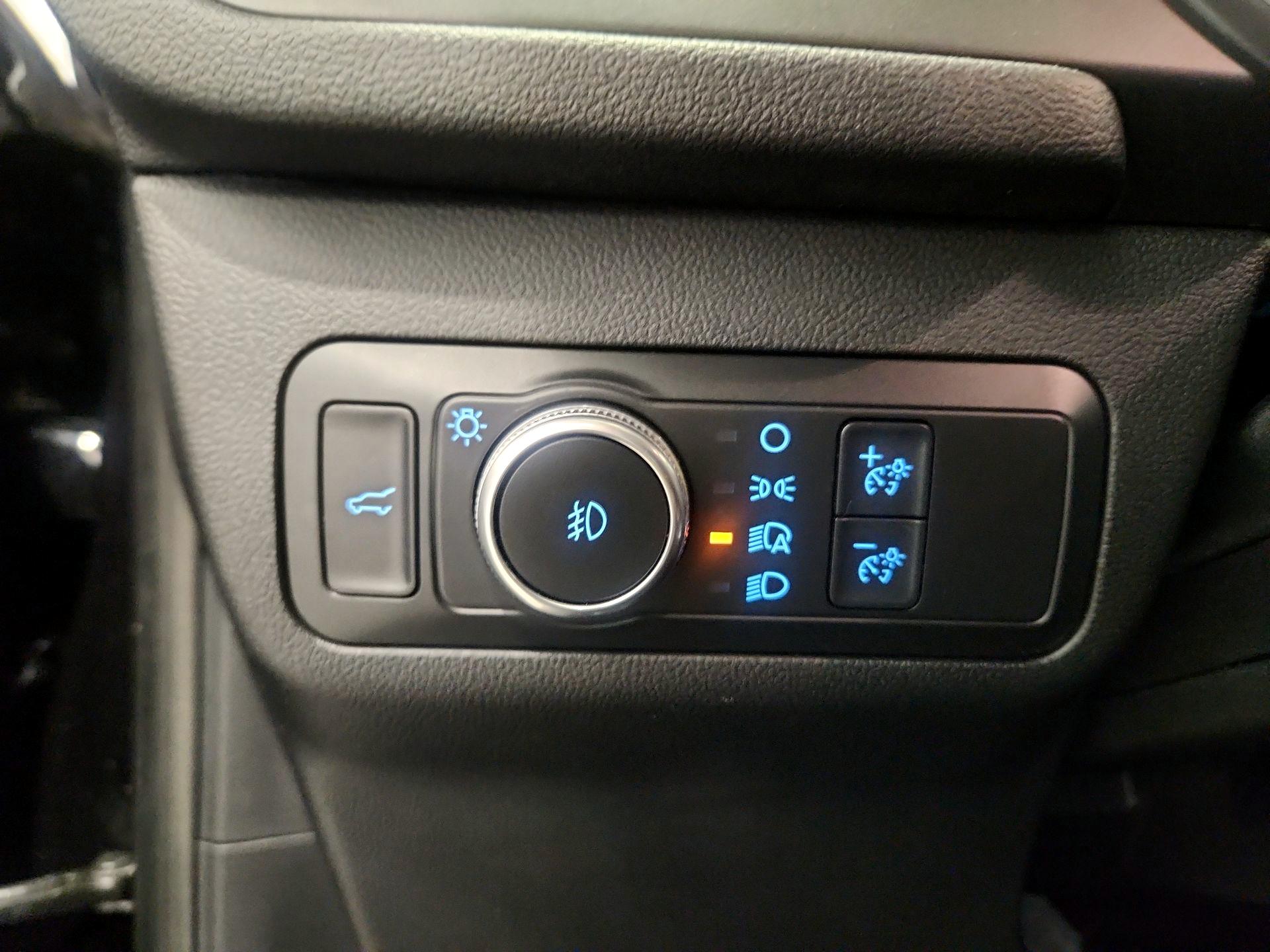 Thumbnail: 2021 Ford Escape - 13