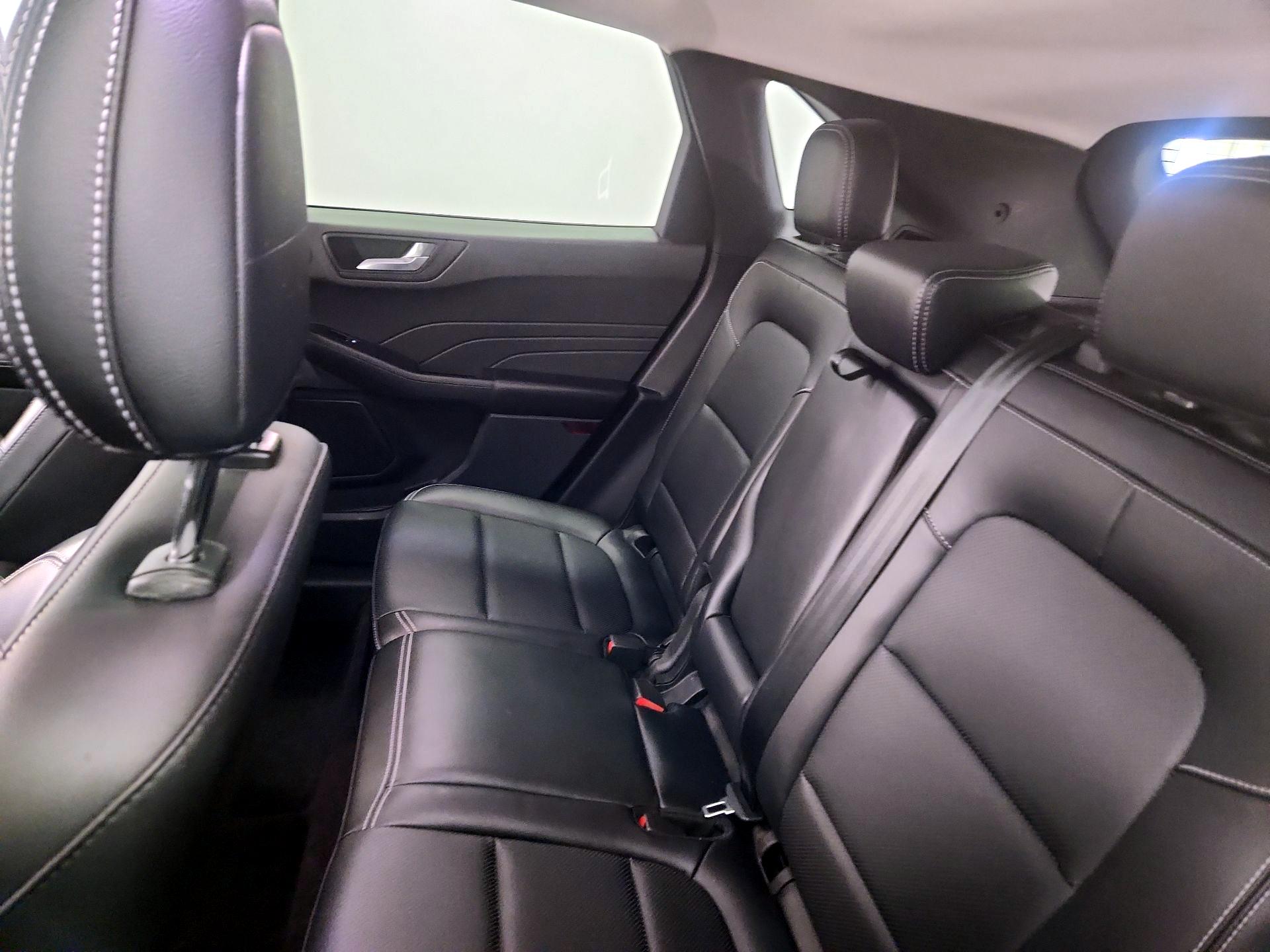 Thumbnail: 2021 Ford Escape - 19