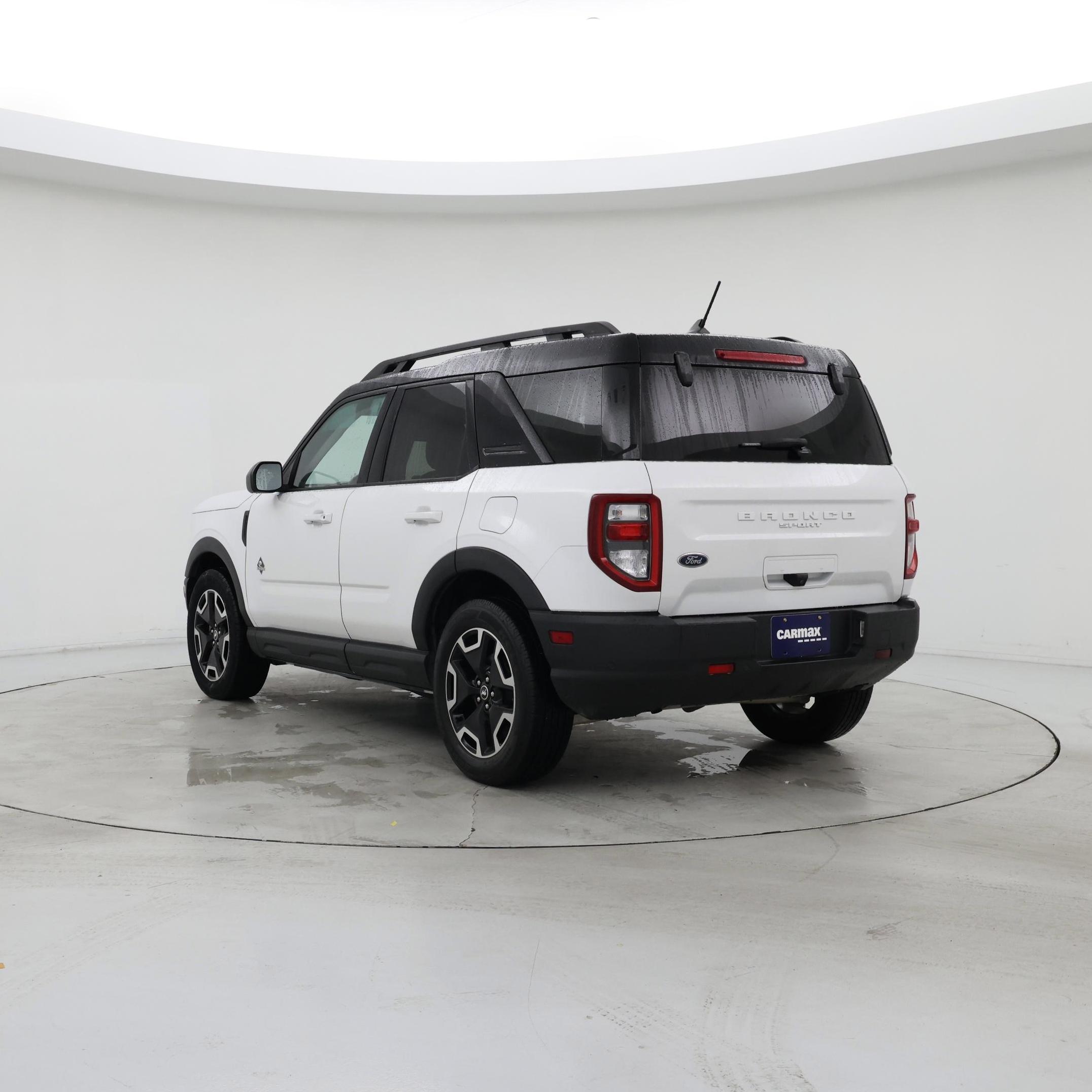 Thumbnail: 2022 Ford Bronco Sport - 2