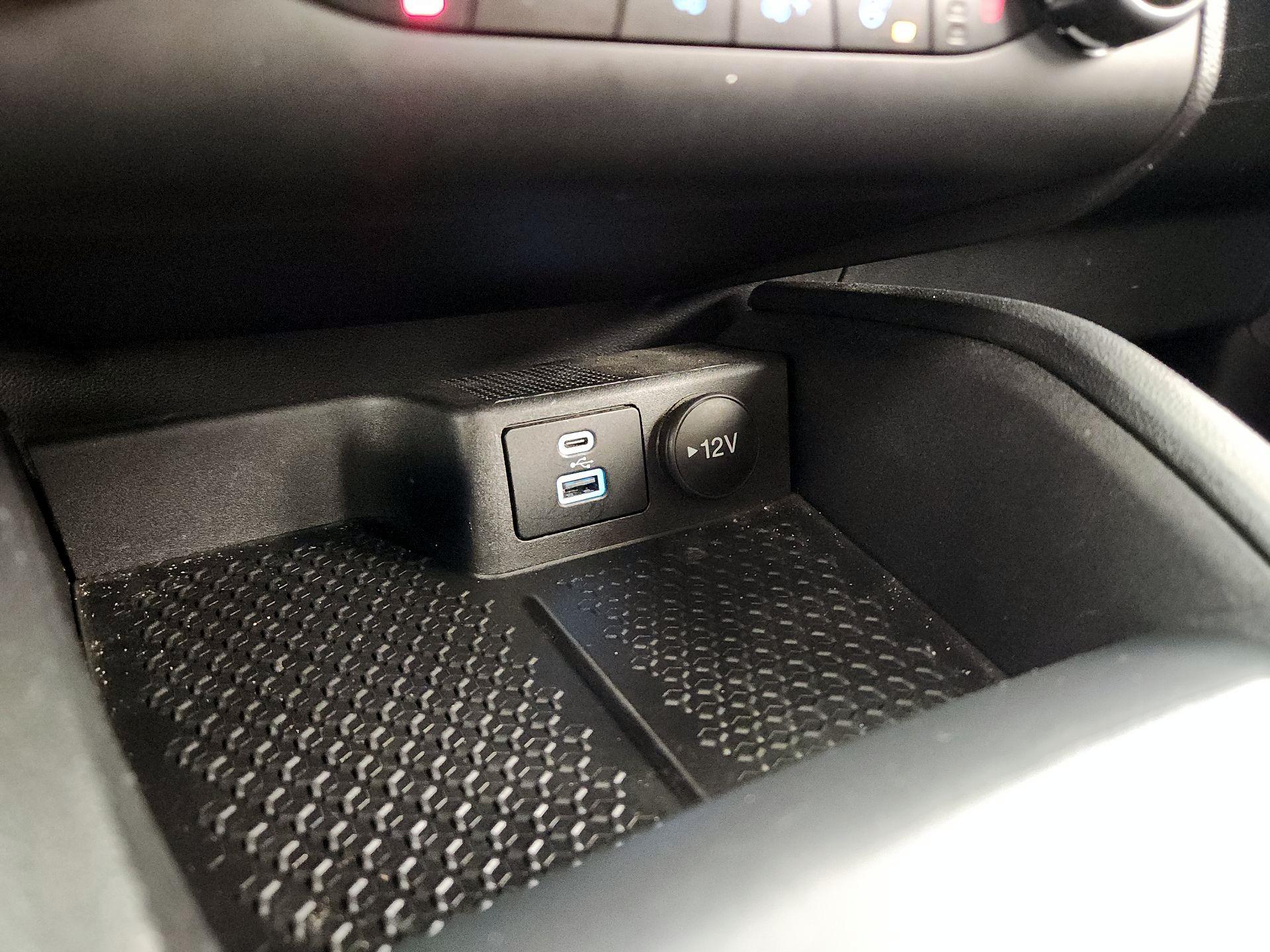 Thumbnail: 2022 Ford Bronco Sport - 19