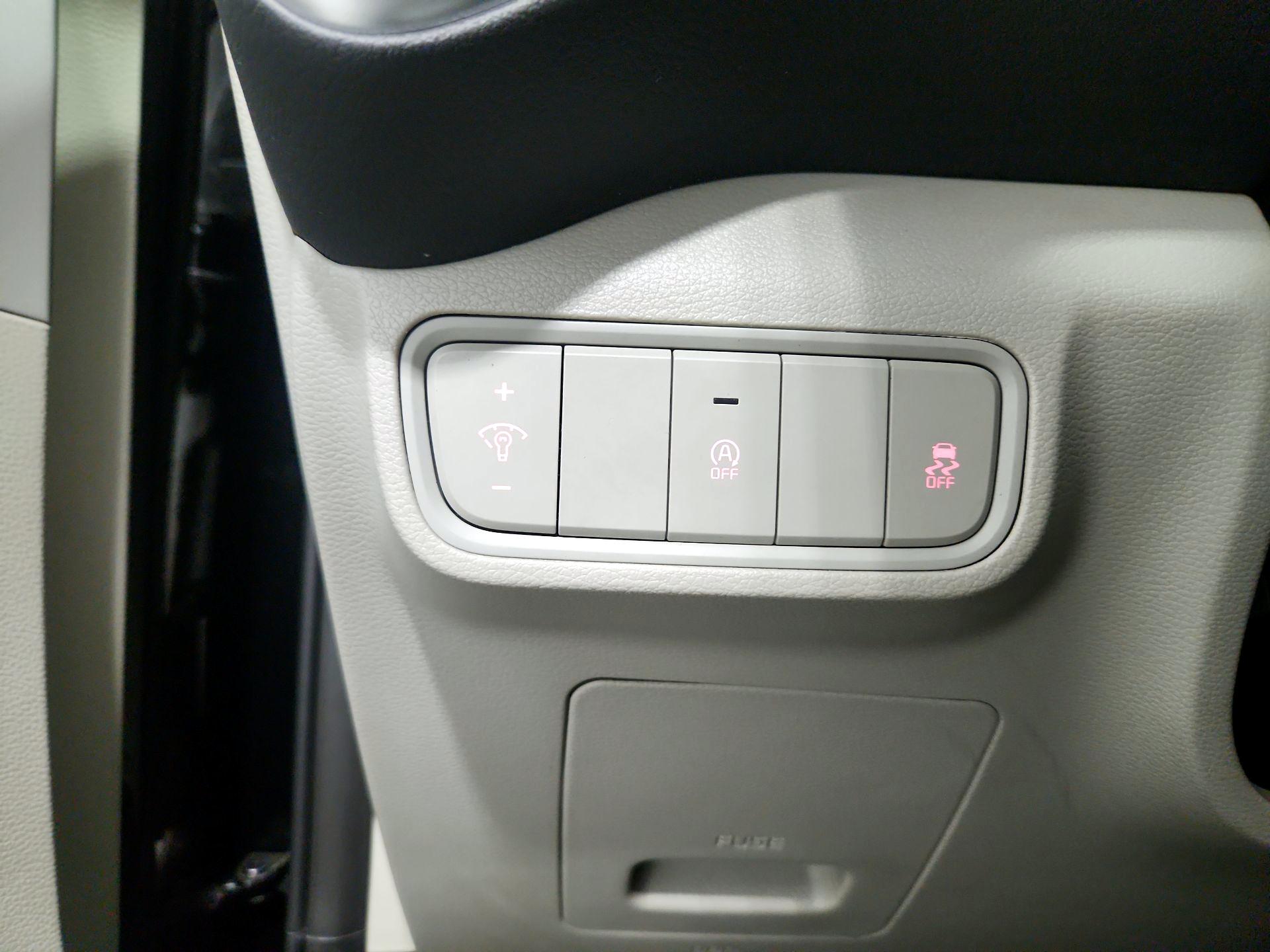 Thumbnail: 2021 Kia Soul - 13