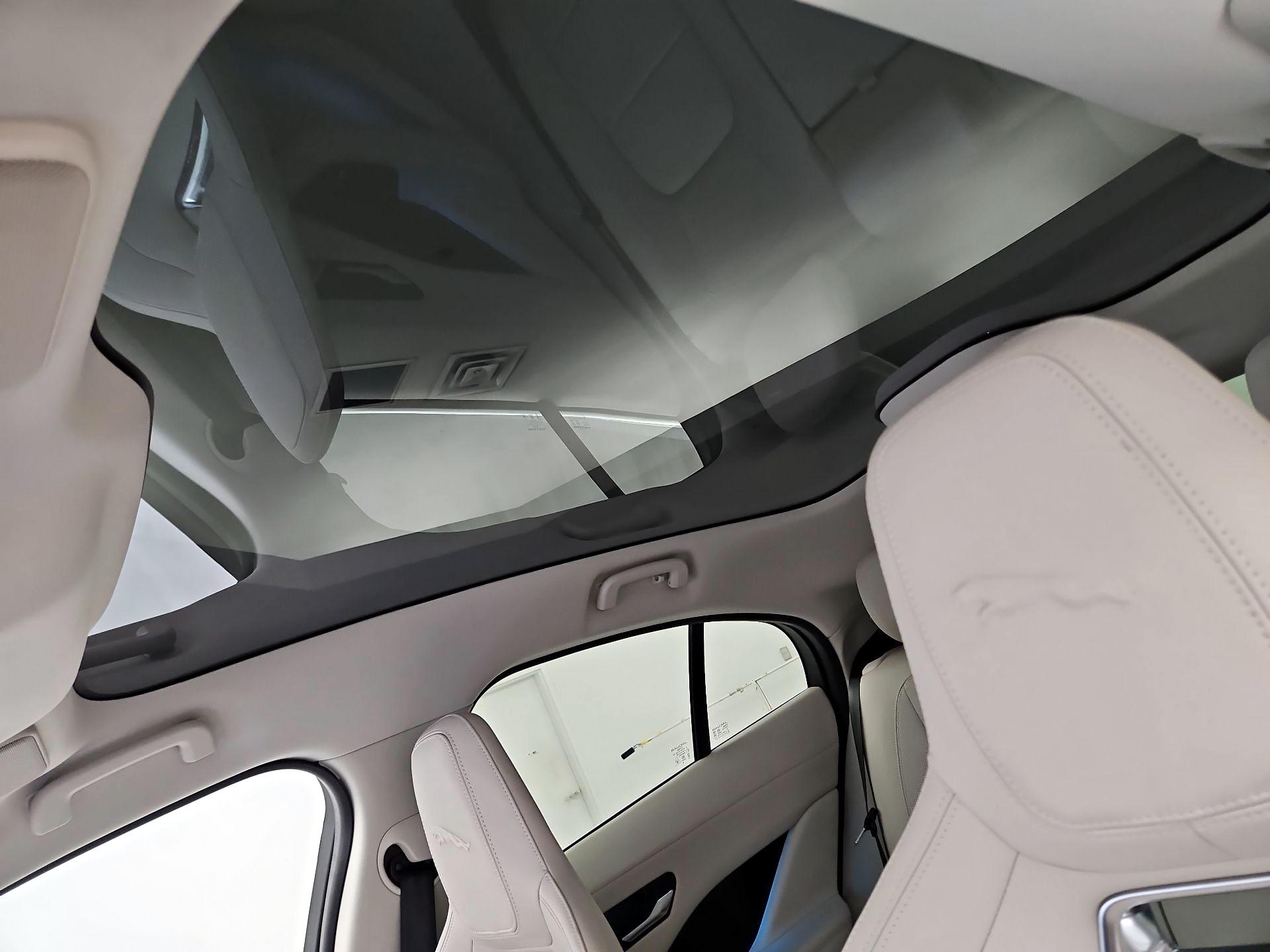 Thumbnail: 2023 Jaguar I-Pace - 20