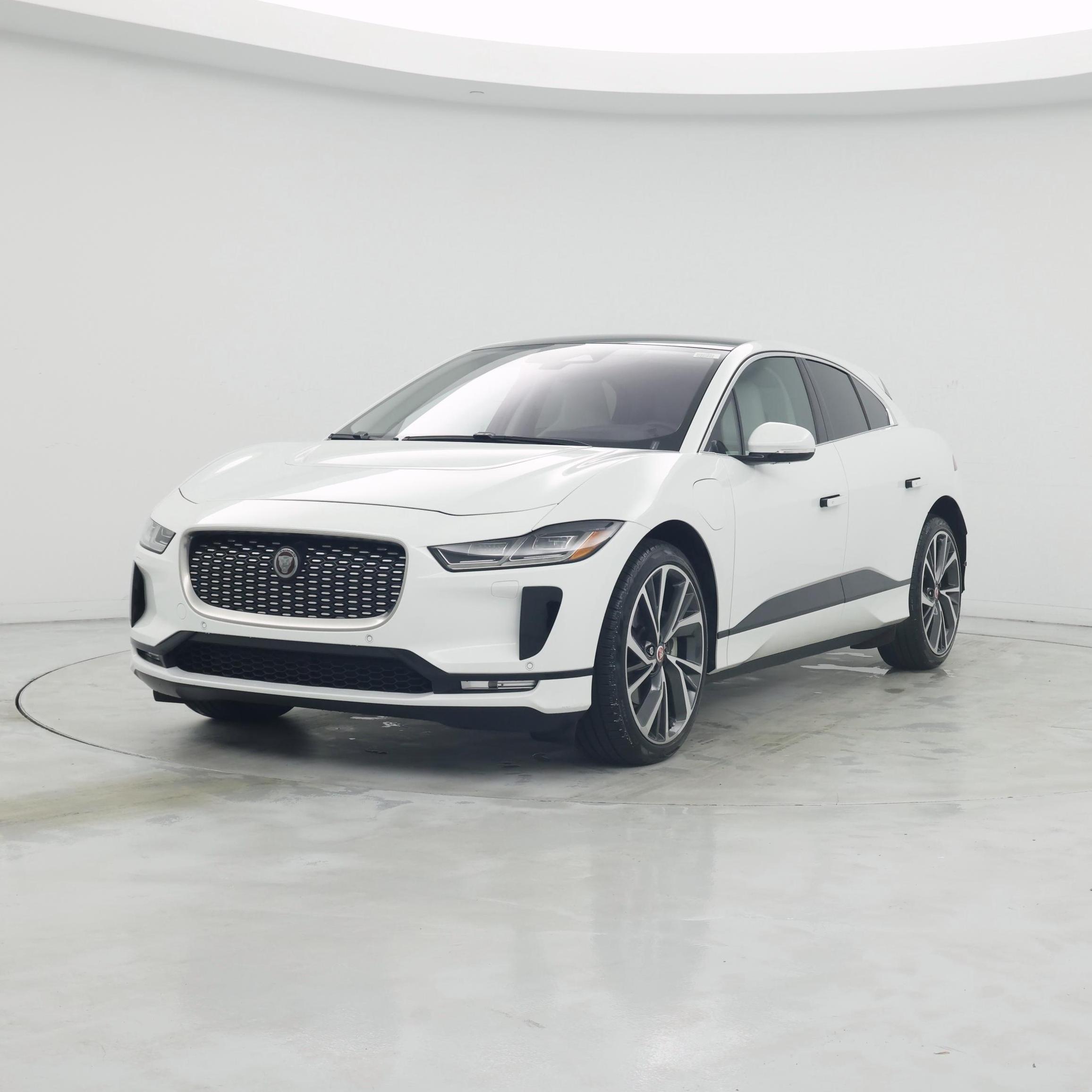 Thumbnail: 2023 Jaguar I-Pace - 4