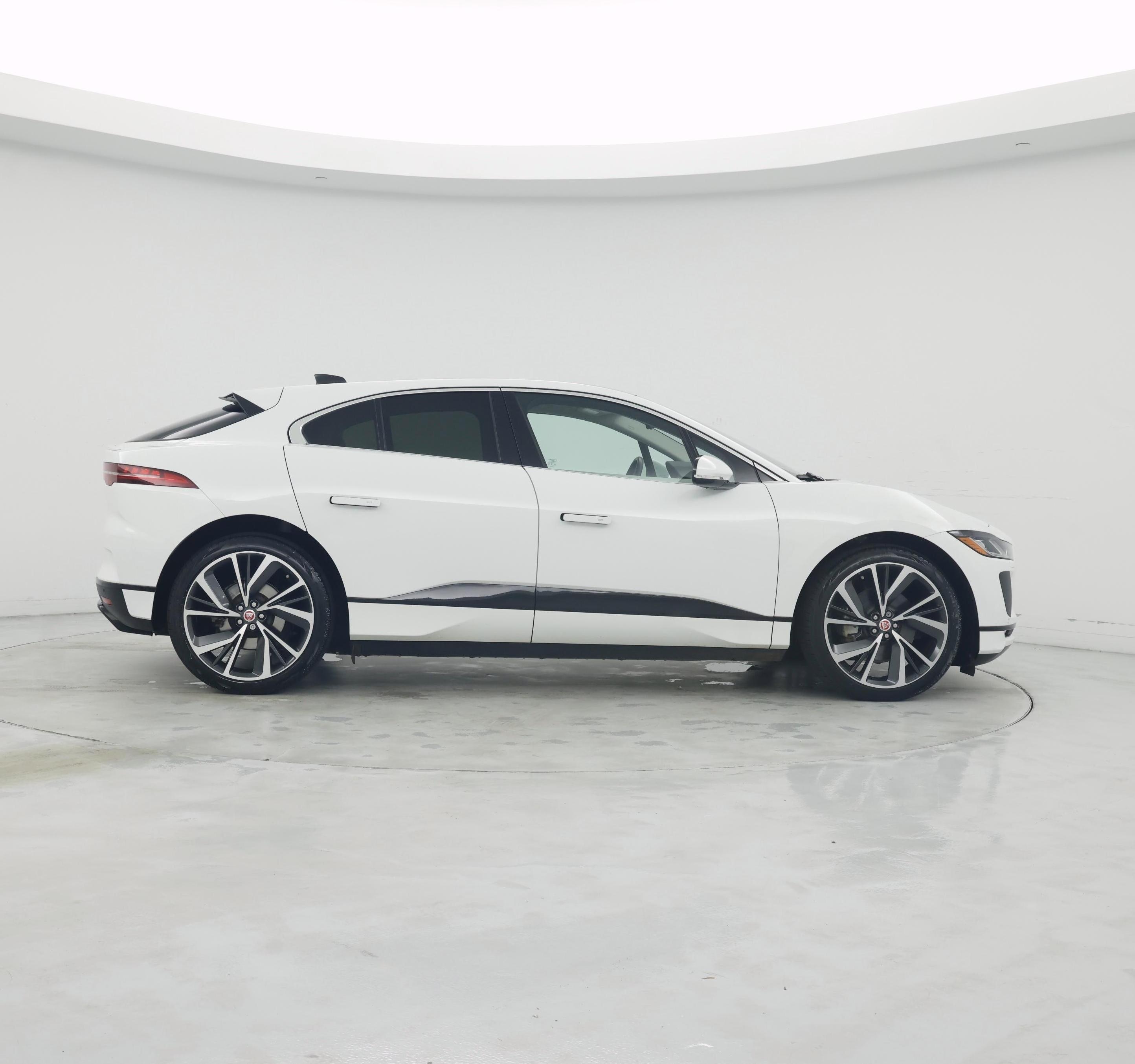 Thumbnail: 2023 Jaguar I-Pace - 7