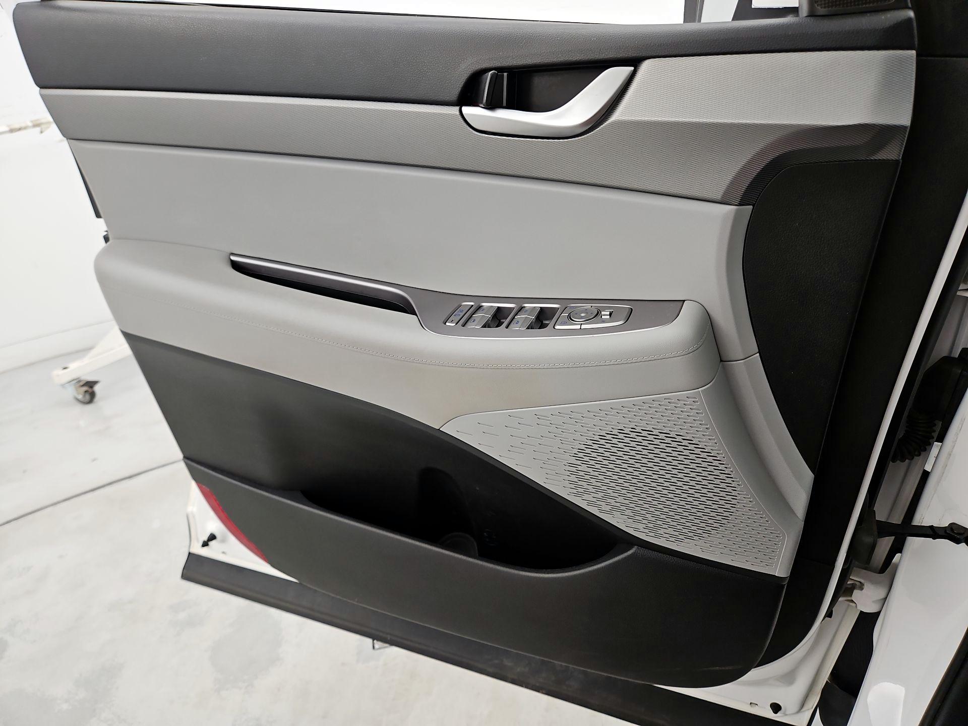 Thumbnail: 2021 Hyundai Palisade - 12