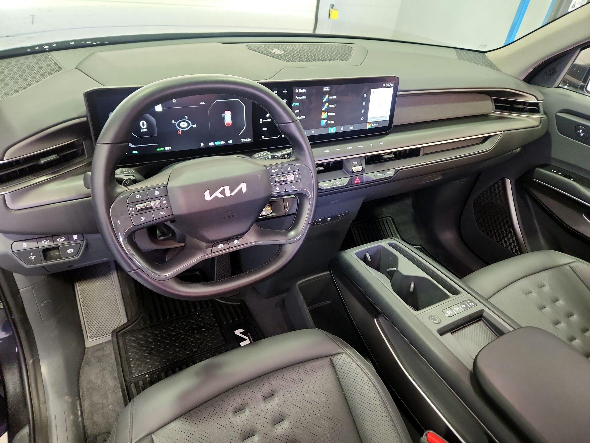 Thumbnail: 2024 Kia EV9 - 9