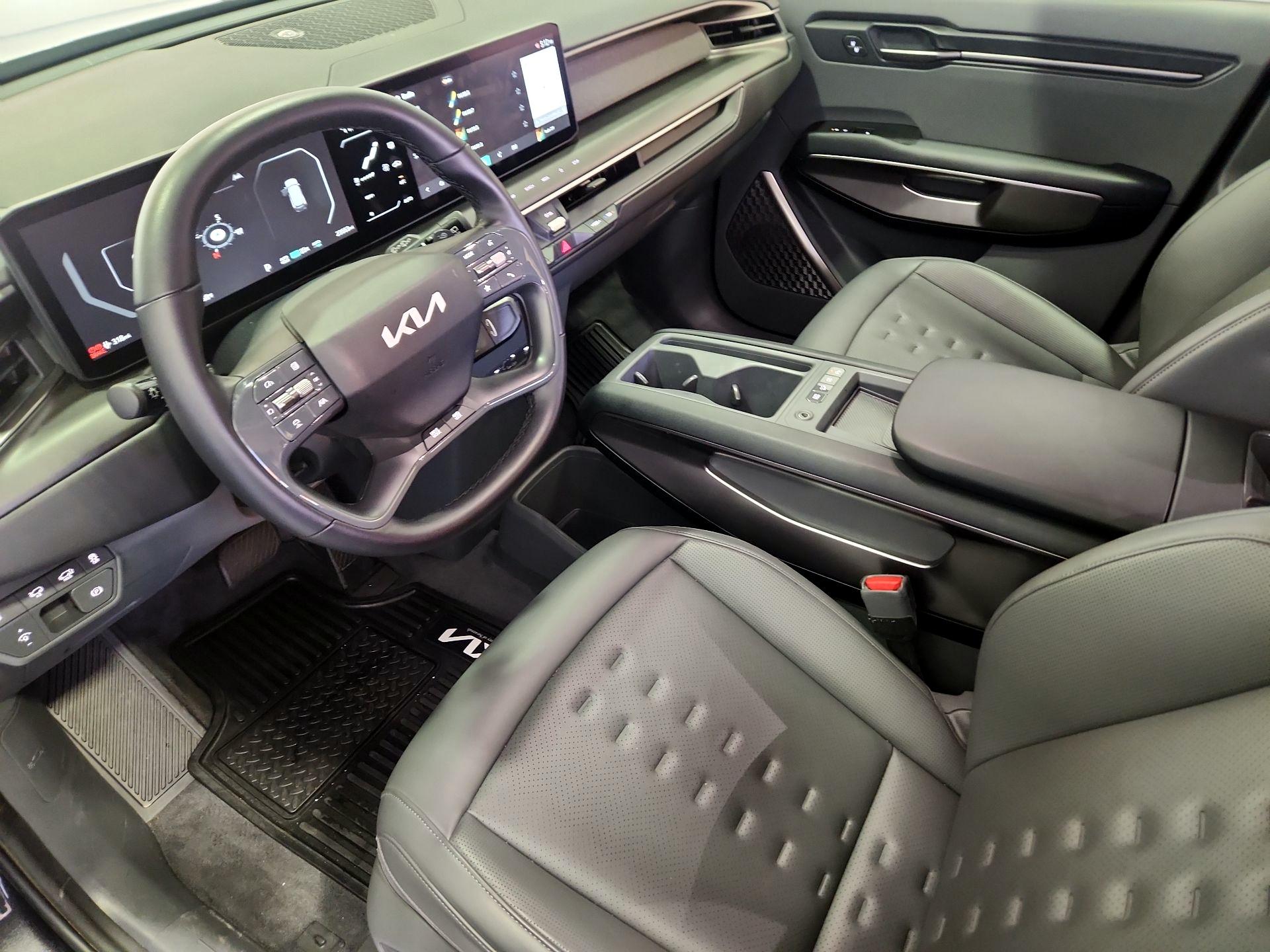 Thumbnail: 2024 Kia EV9 - 11