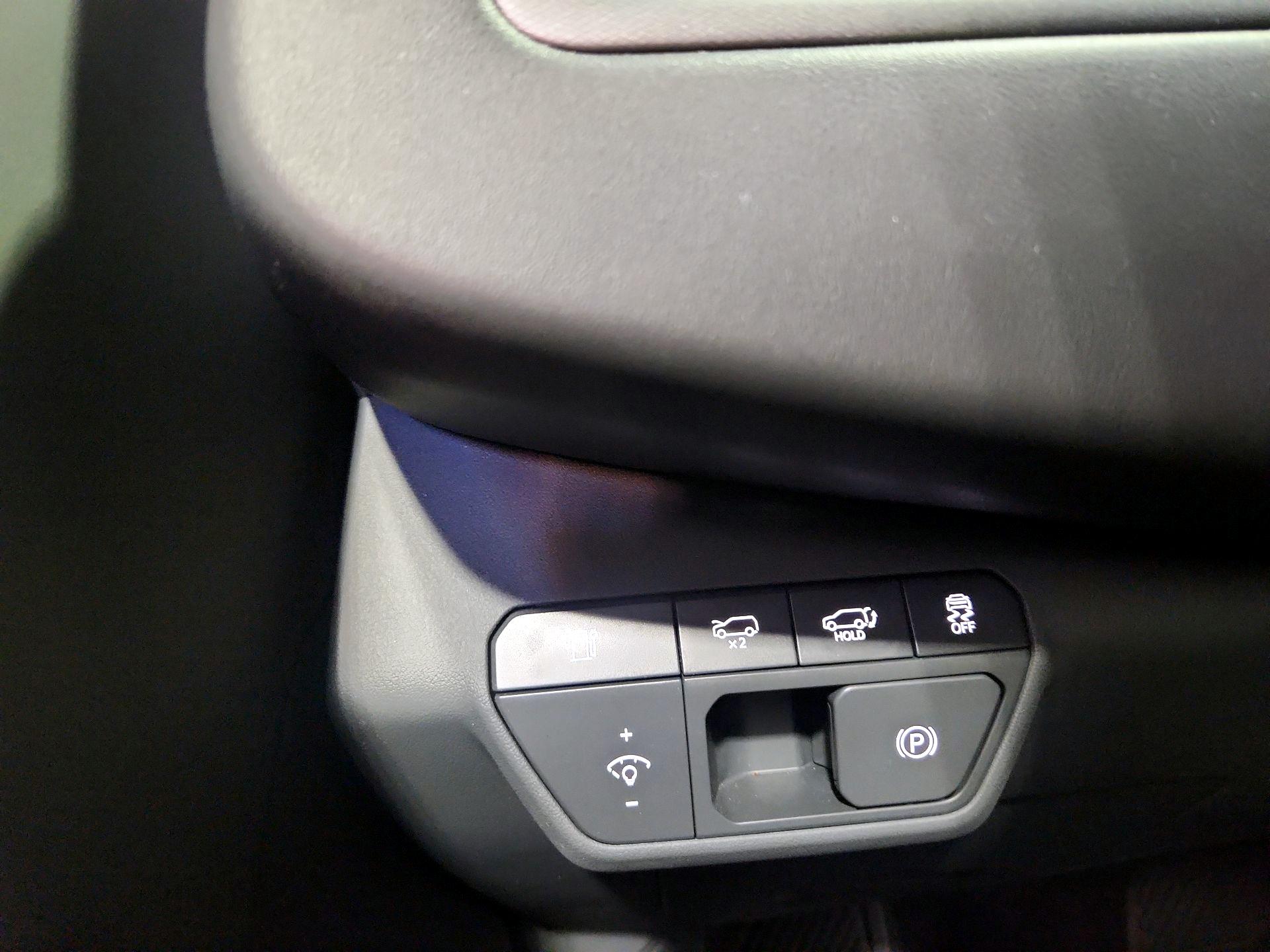 Thumbnail: 2024 Kia EV9 - 13