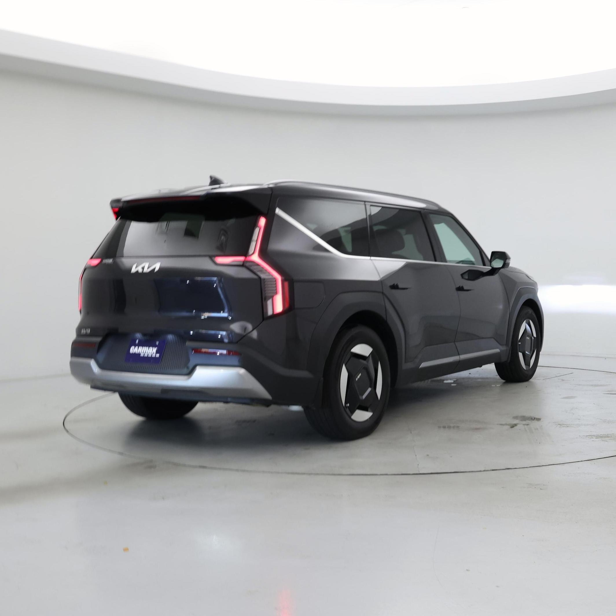 Thumbnail: 2024 Kia EV9 - 8