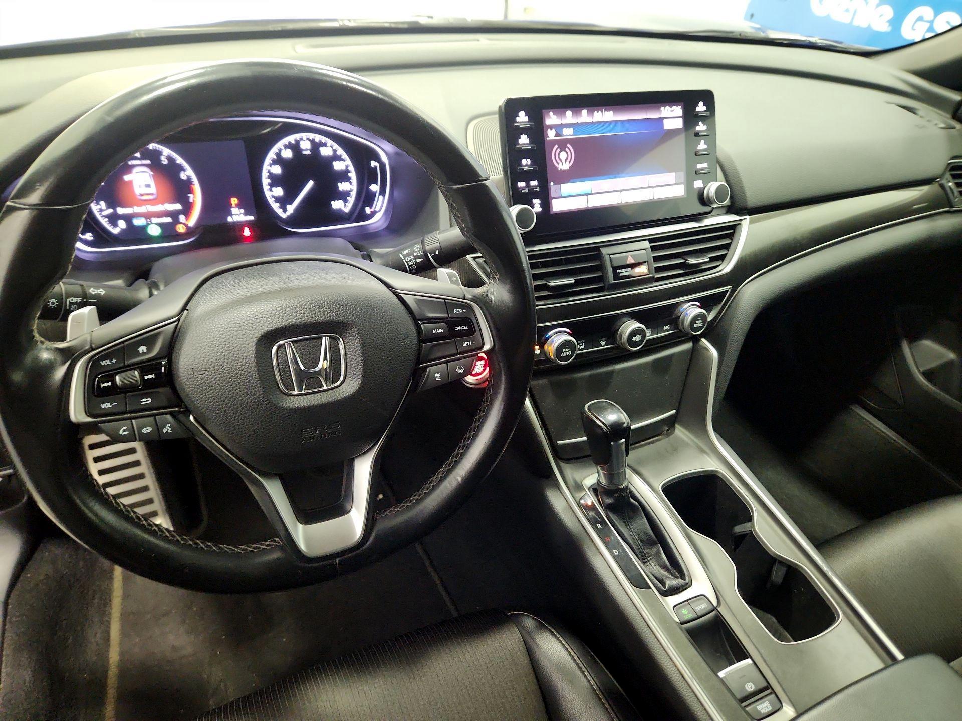 Thumbnail: 2018 Honda Accord - 9