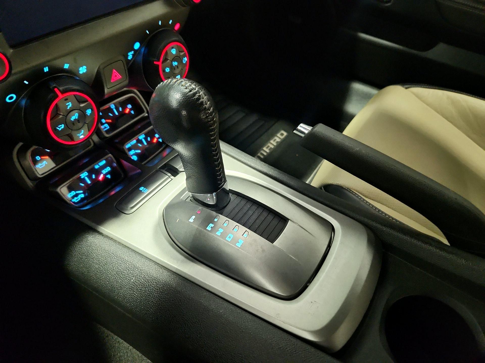Thumbnail: 2014 Chevrolet Camaro - 17