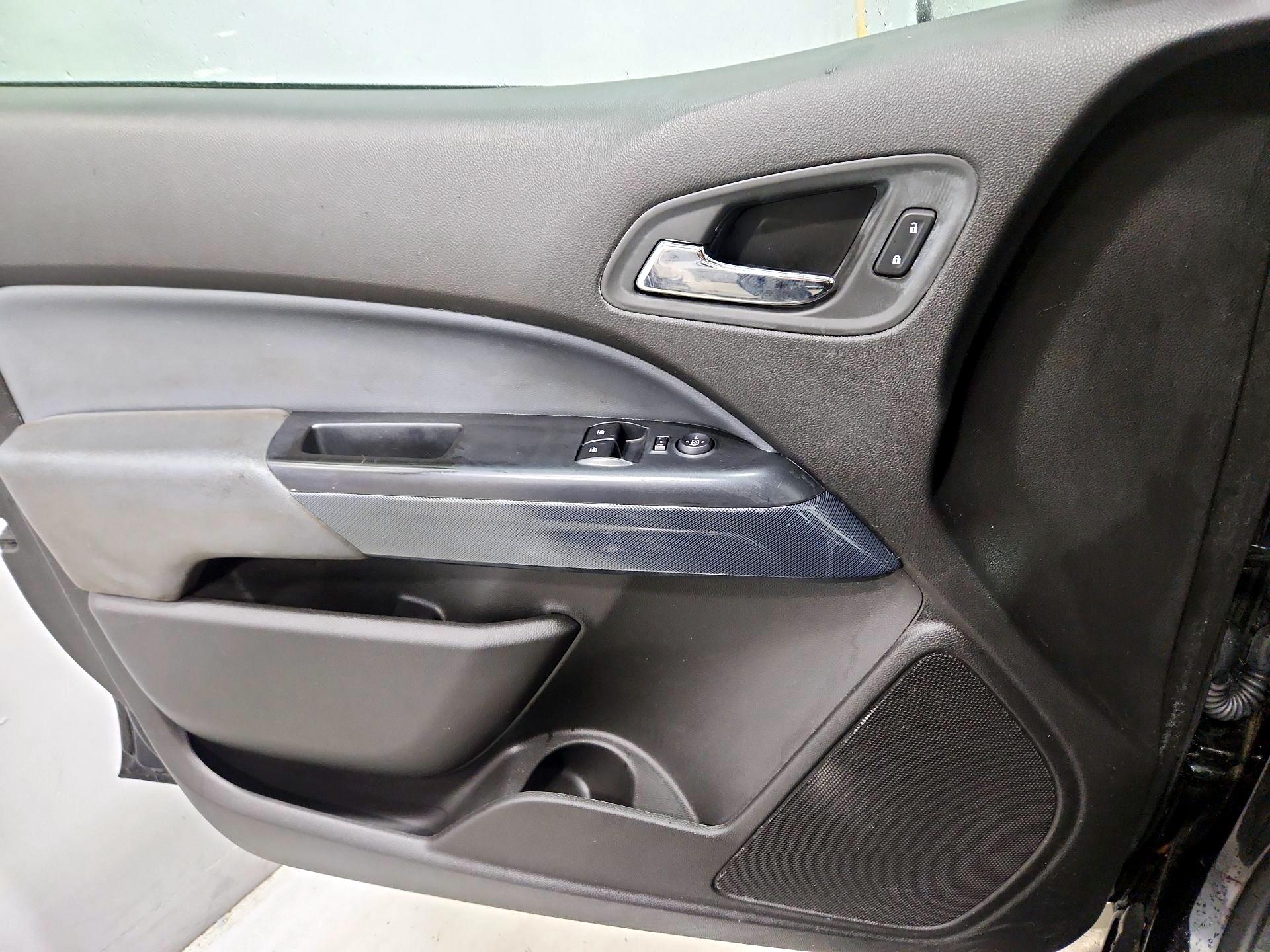 Thumbnail: 2016 Chevrolet Colorado - 12