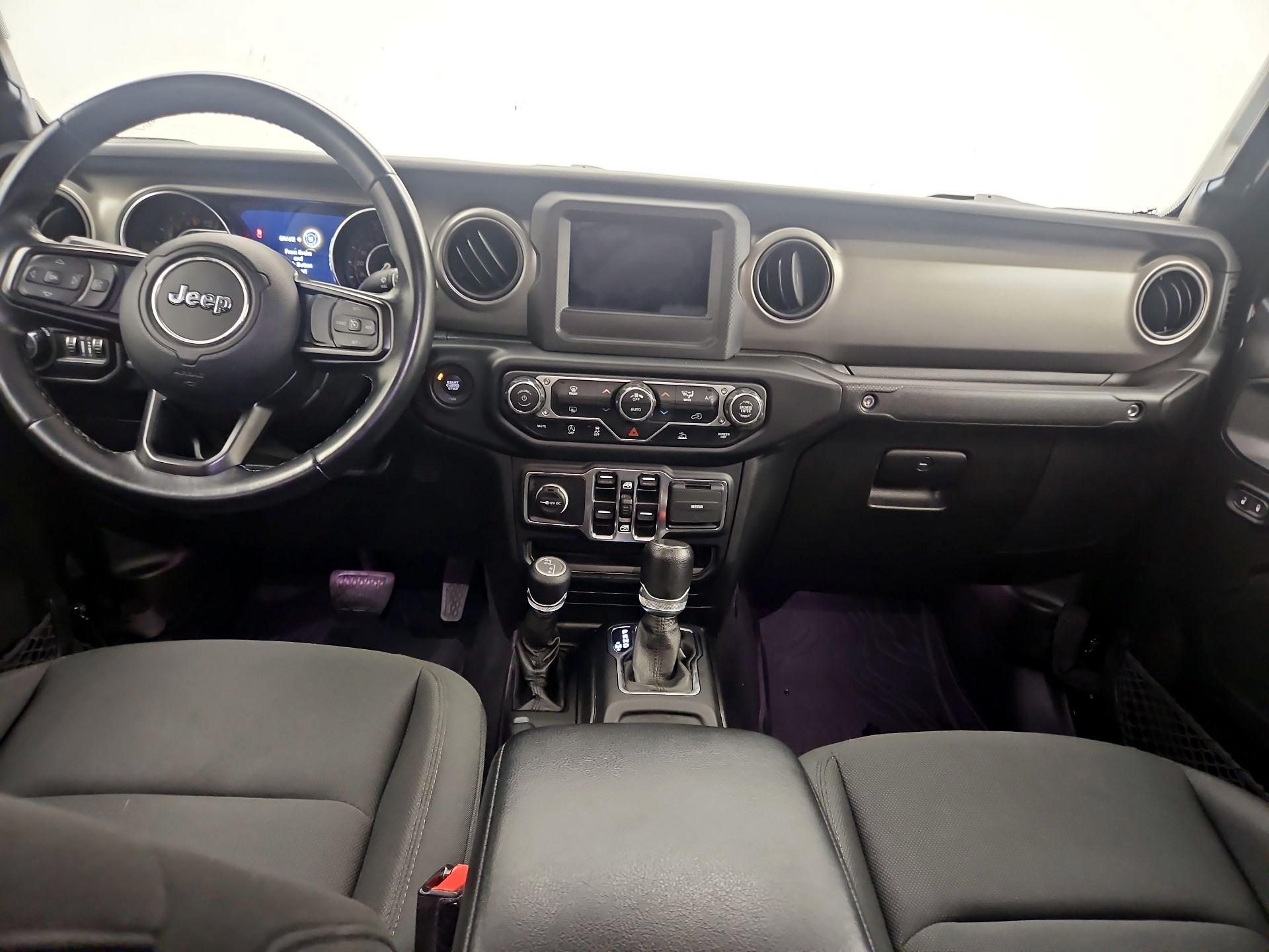 Thumbnail: 2021 Jeep Gladiator - 9
