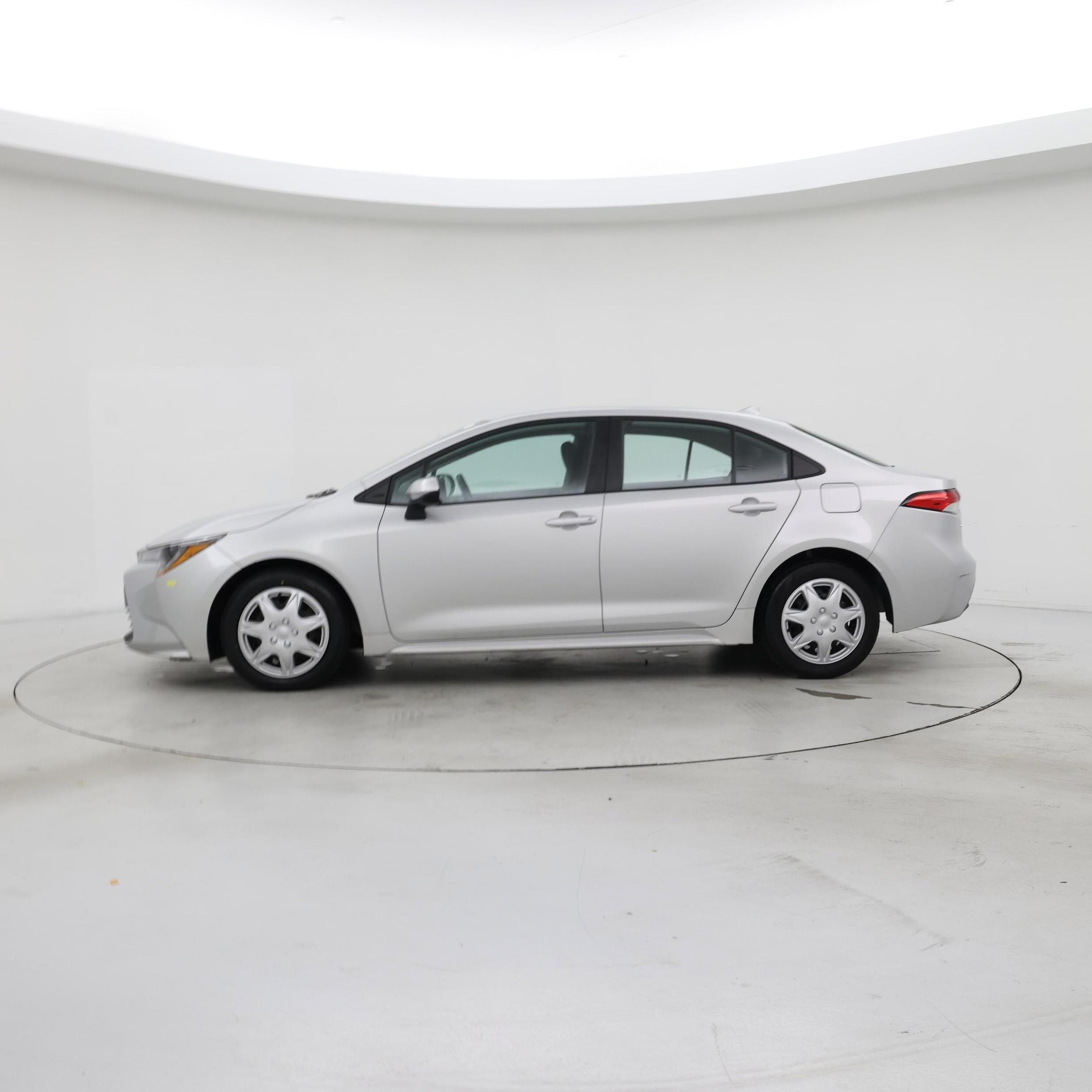 Thumbnail: 2024 Toyota Corolla - 3