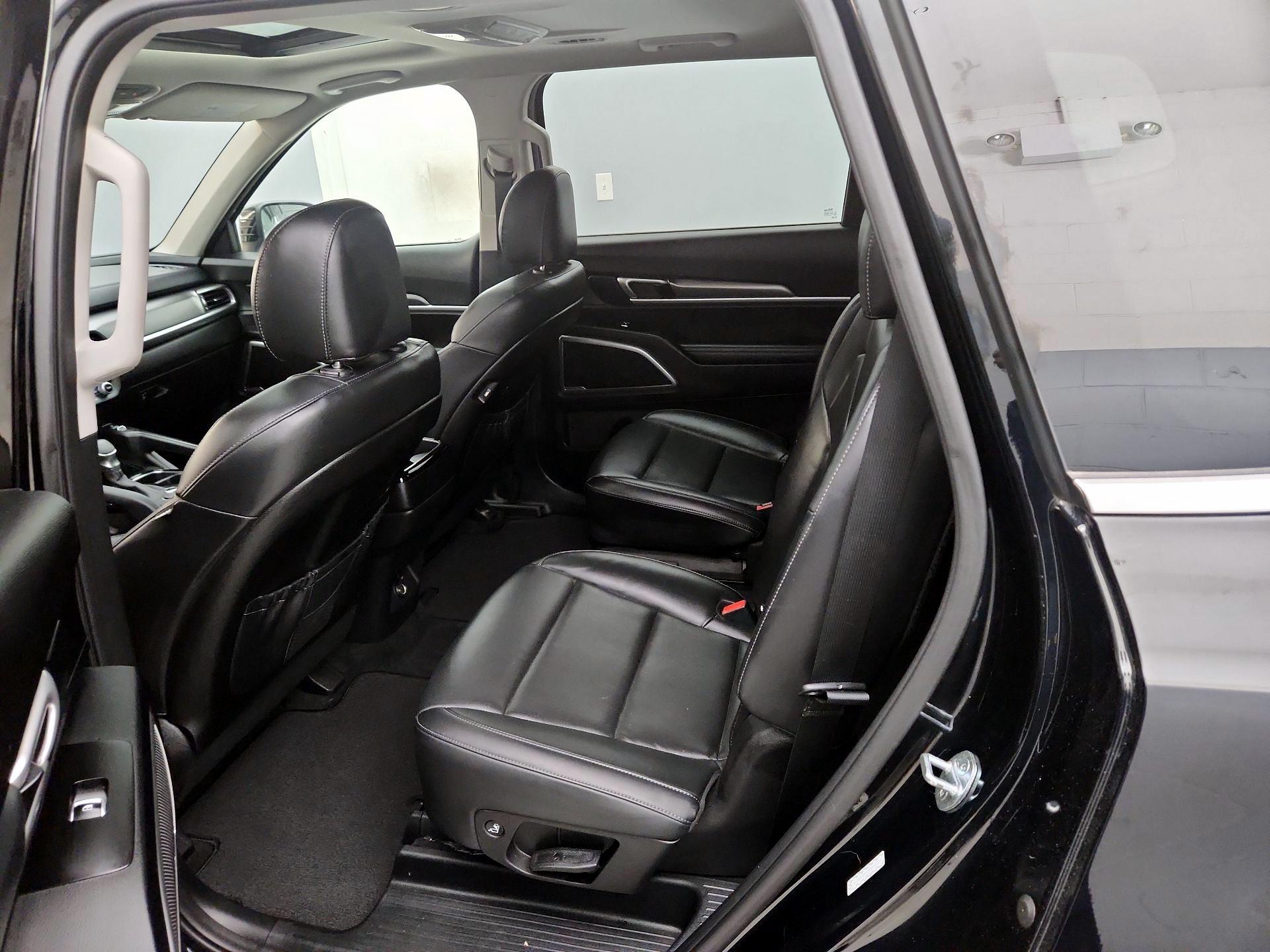 Thumbnail: 2021 Kia Telluride - 20
