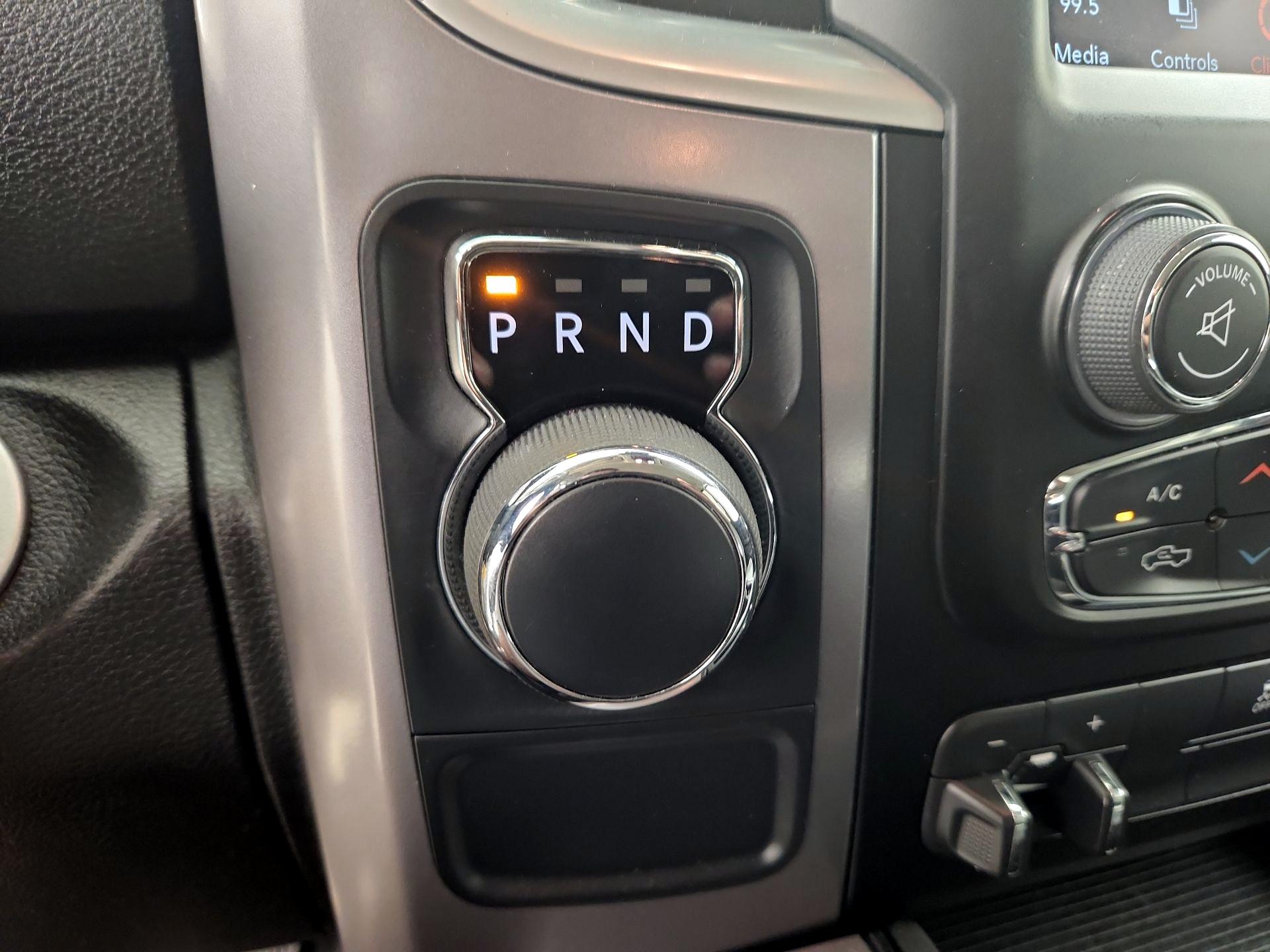 Thumbnail: 2022 RAM 1500 Classic - 18