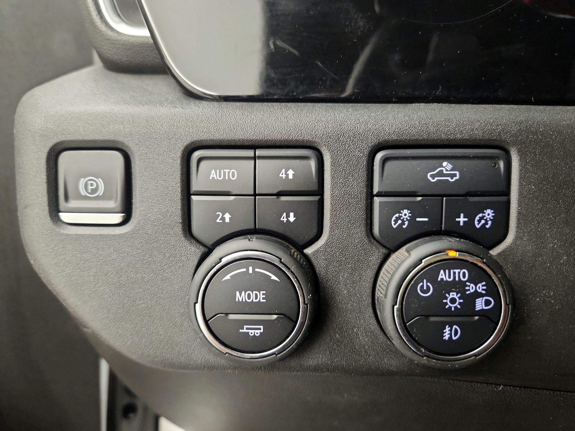Thumbnail: 2023 Chevrolet Silverado 1500 - 11