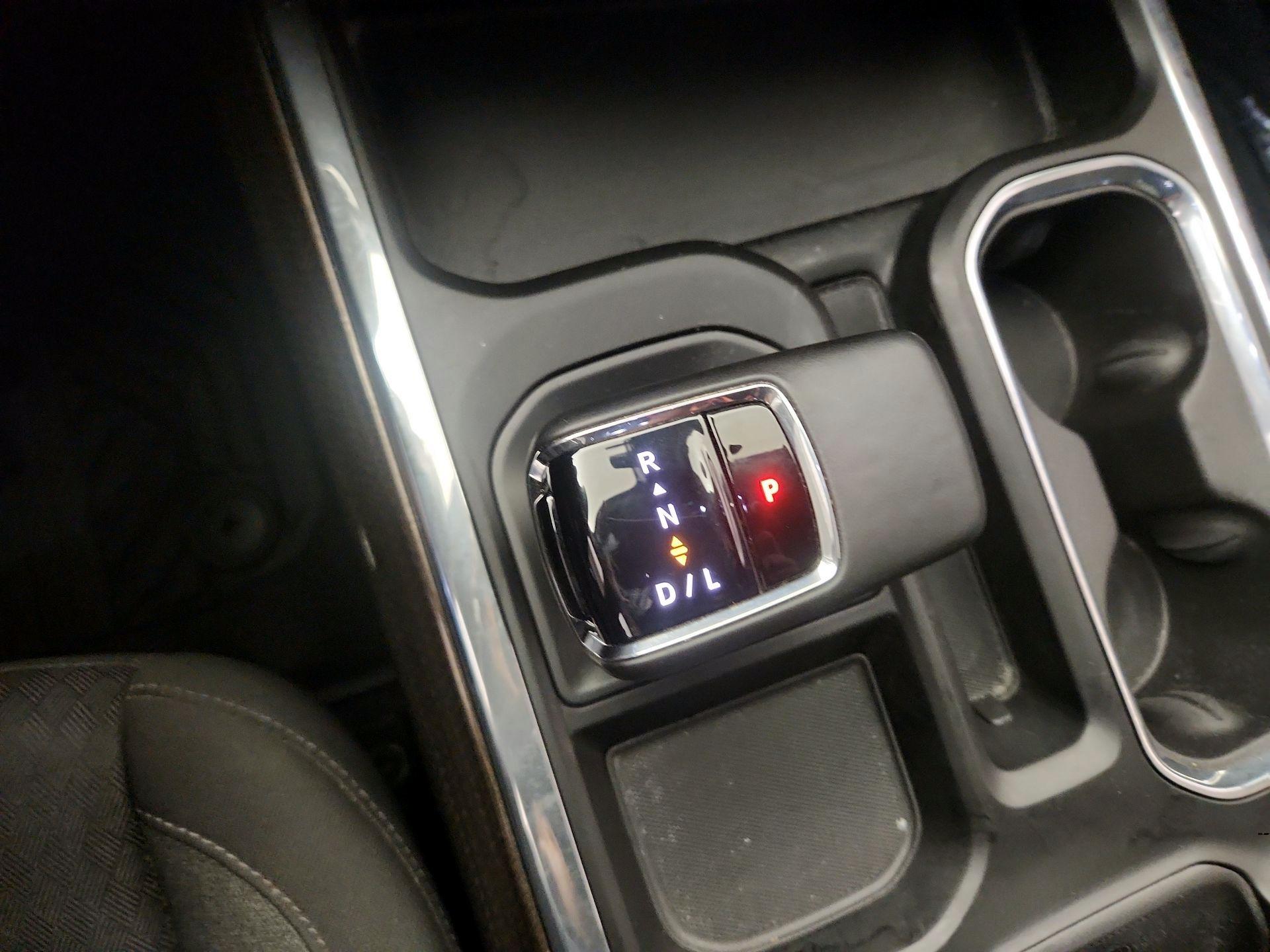 Thumbnail: 2023 Chevrolet Silverado 1500 - 15