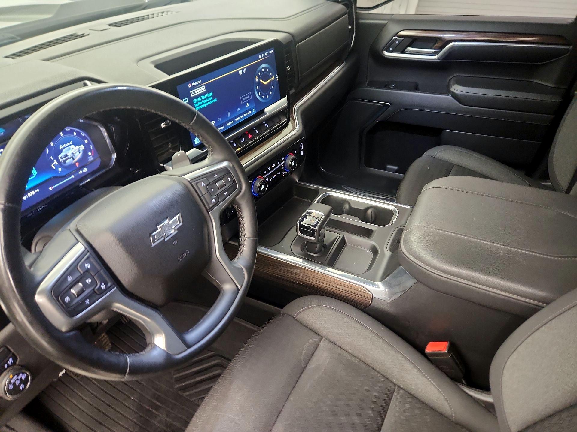 Thumbnail: 2023 Chevrolet Silverado 1500 - 17