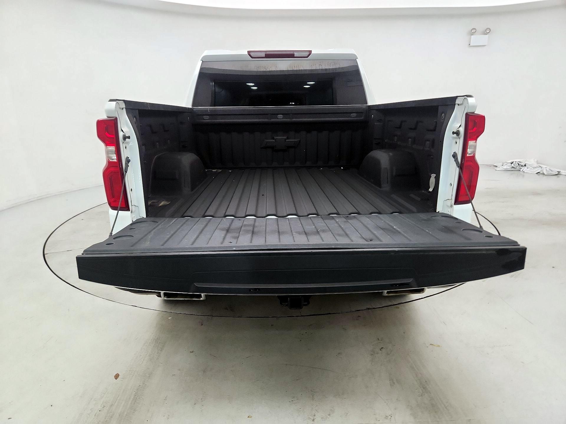 Thumbnail: 2023 Chevrolet Silverado 1500 - 19