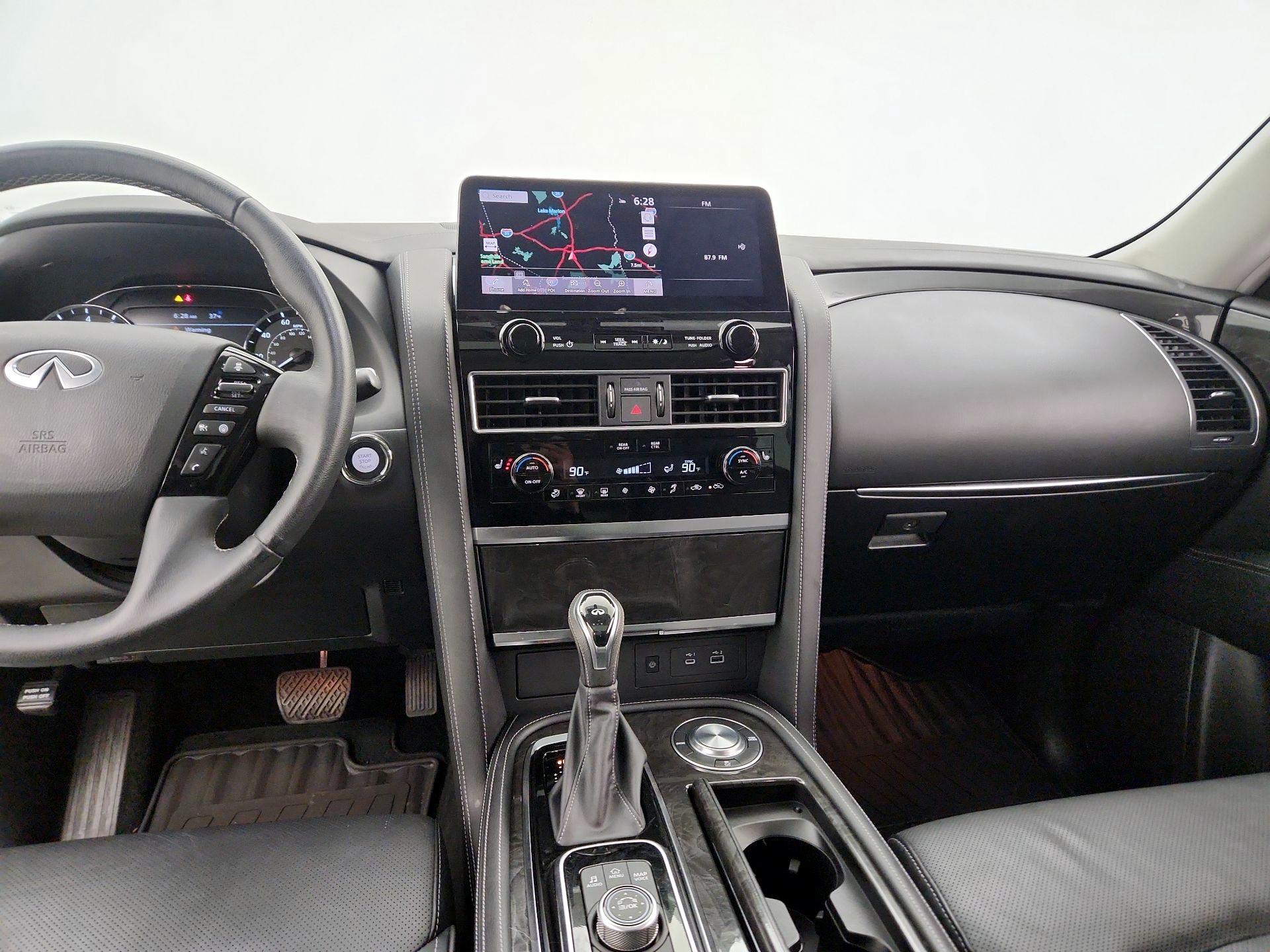 Thumbnail: 2023 INFINITI QX80 - 9