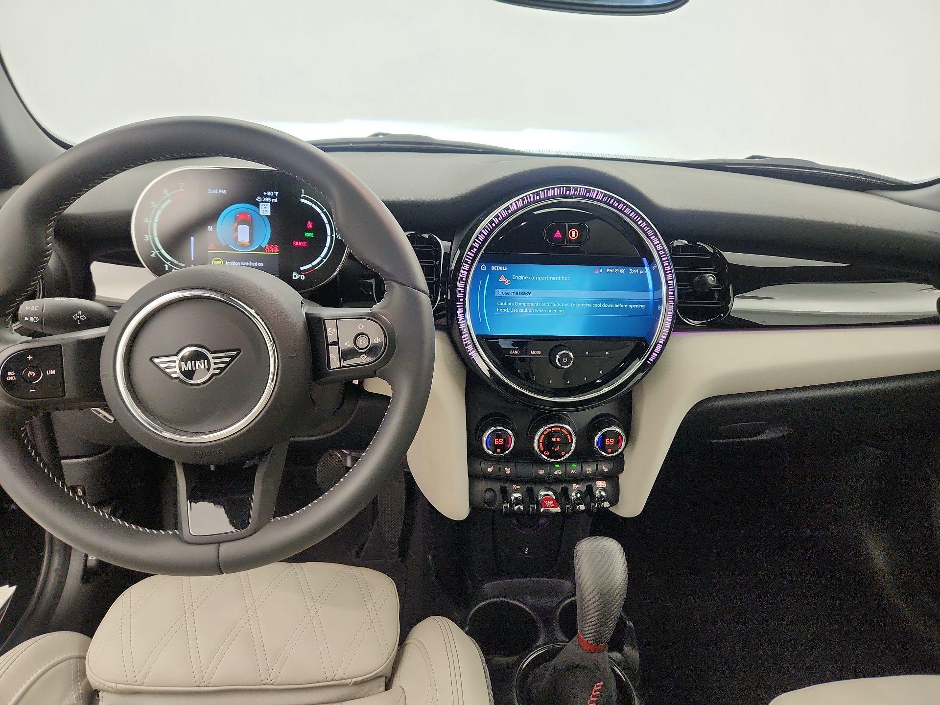 Thumbnail: 2024 MINI Cooper Hardtop - 9