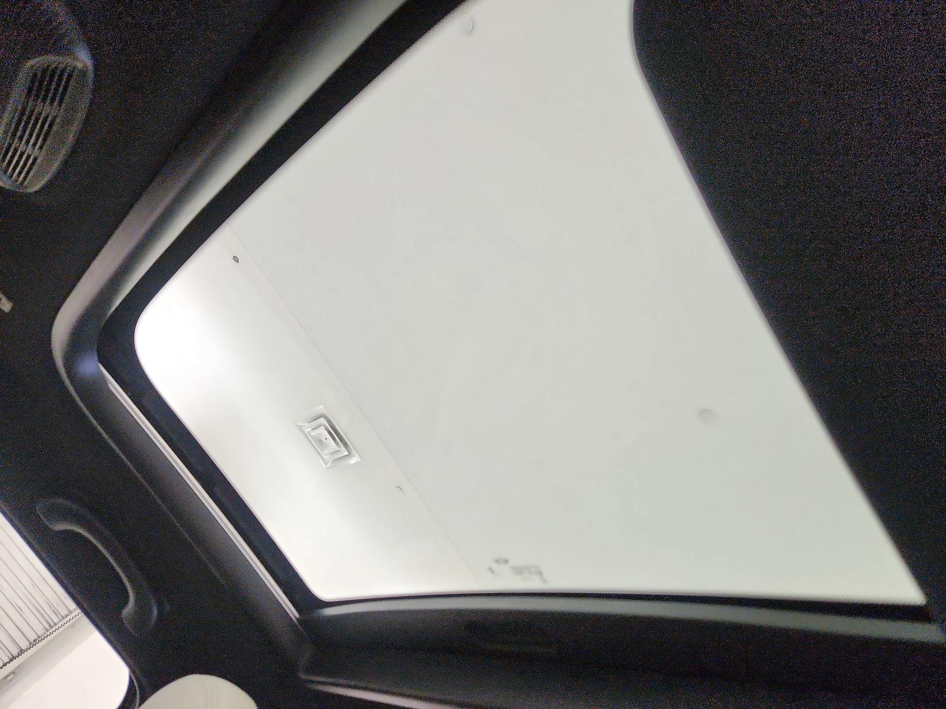 Thumbnail: 2024 MINI Cooper Hardtop - 18