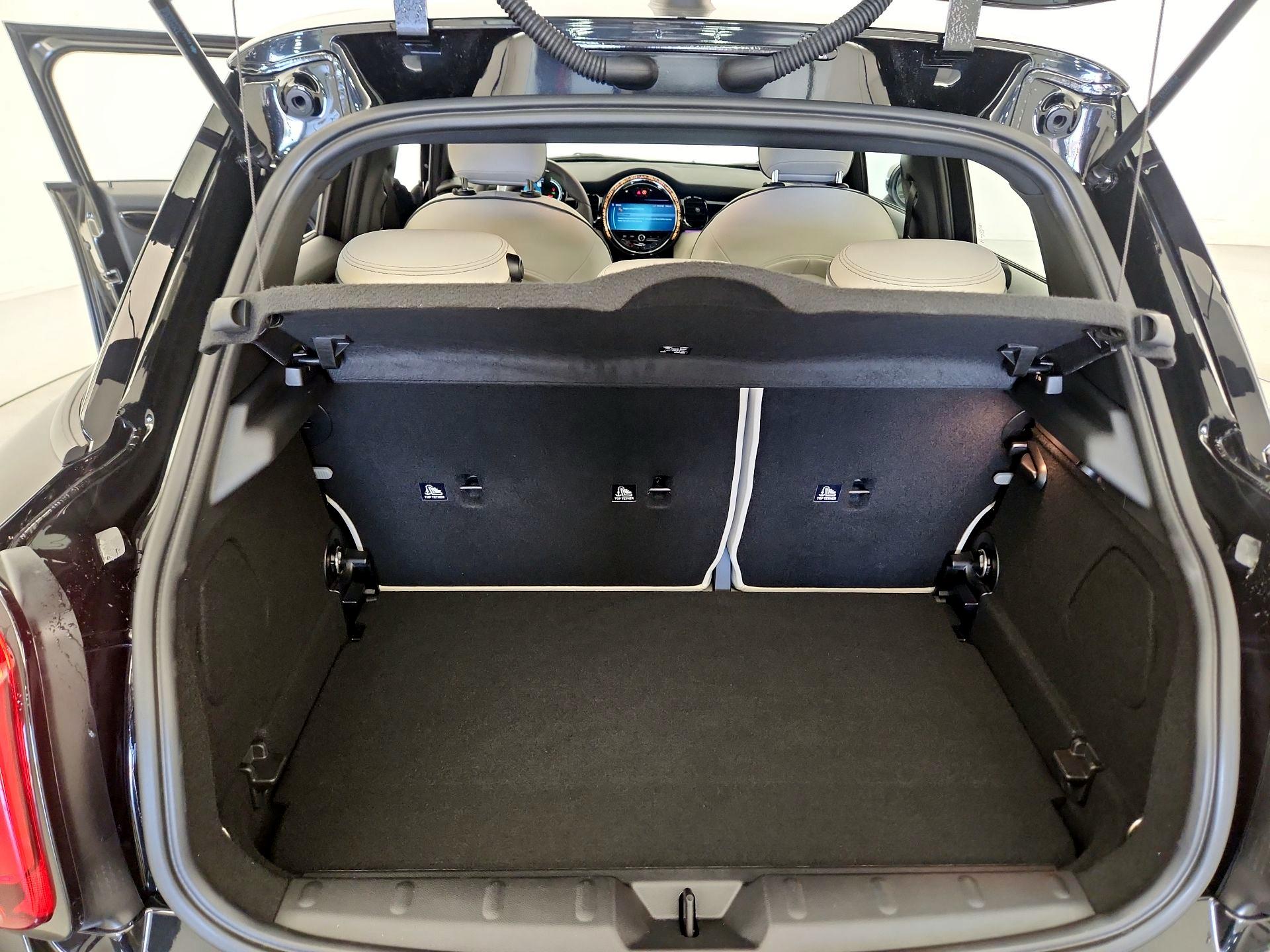 Thumbnail: 2024 MINI Cooper Hardtop - 20