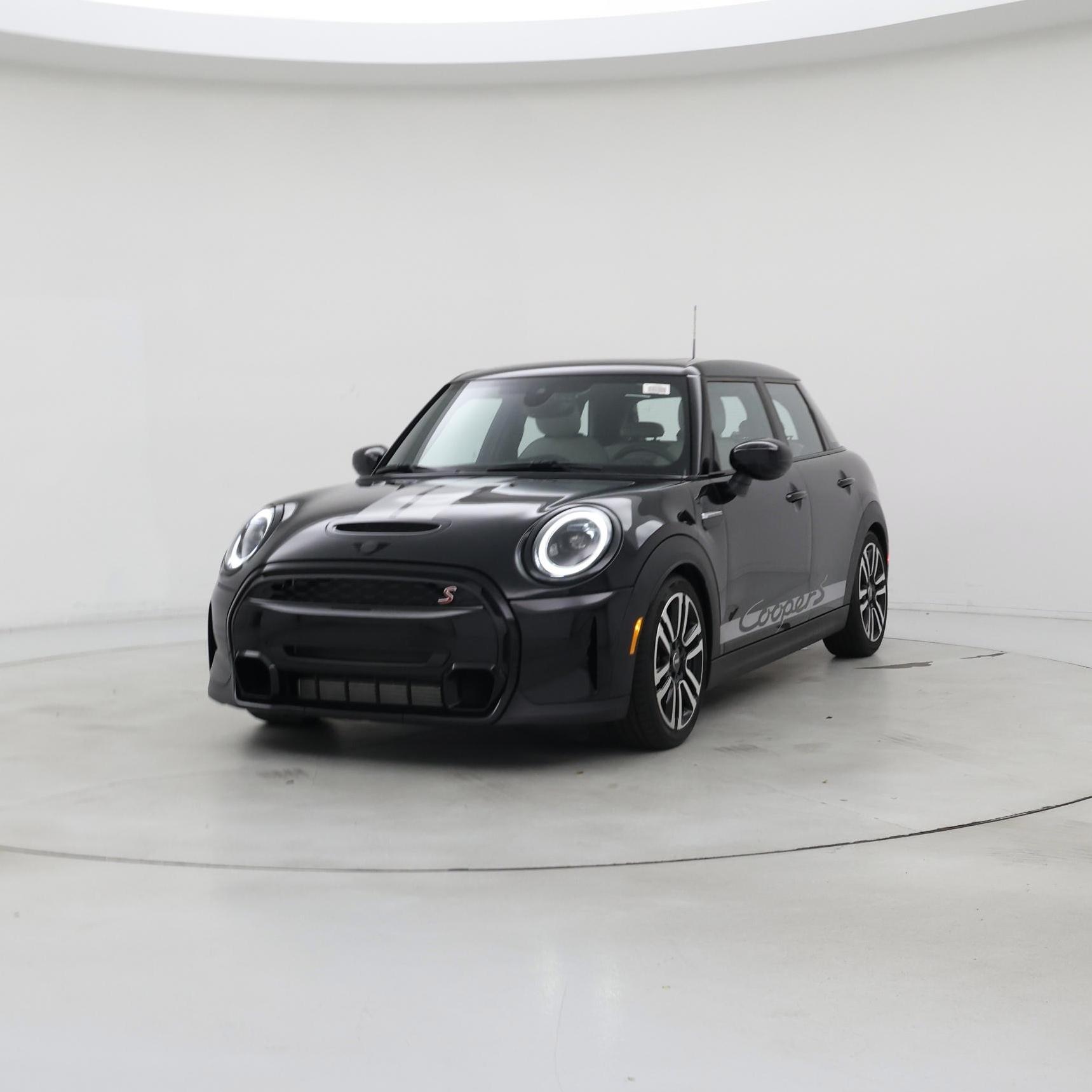 Thumbnail: 2024 MINI Cooper Hardtop - 4