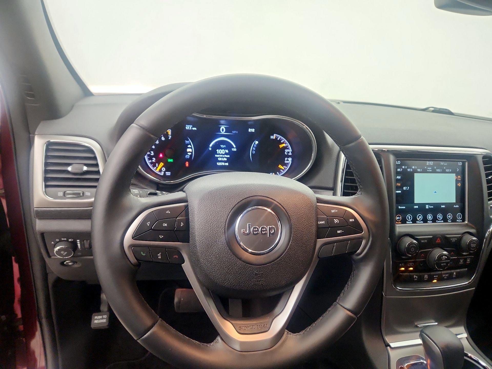 Thumbnail: 2018 Jeep Grand Cherokee - 10