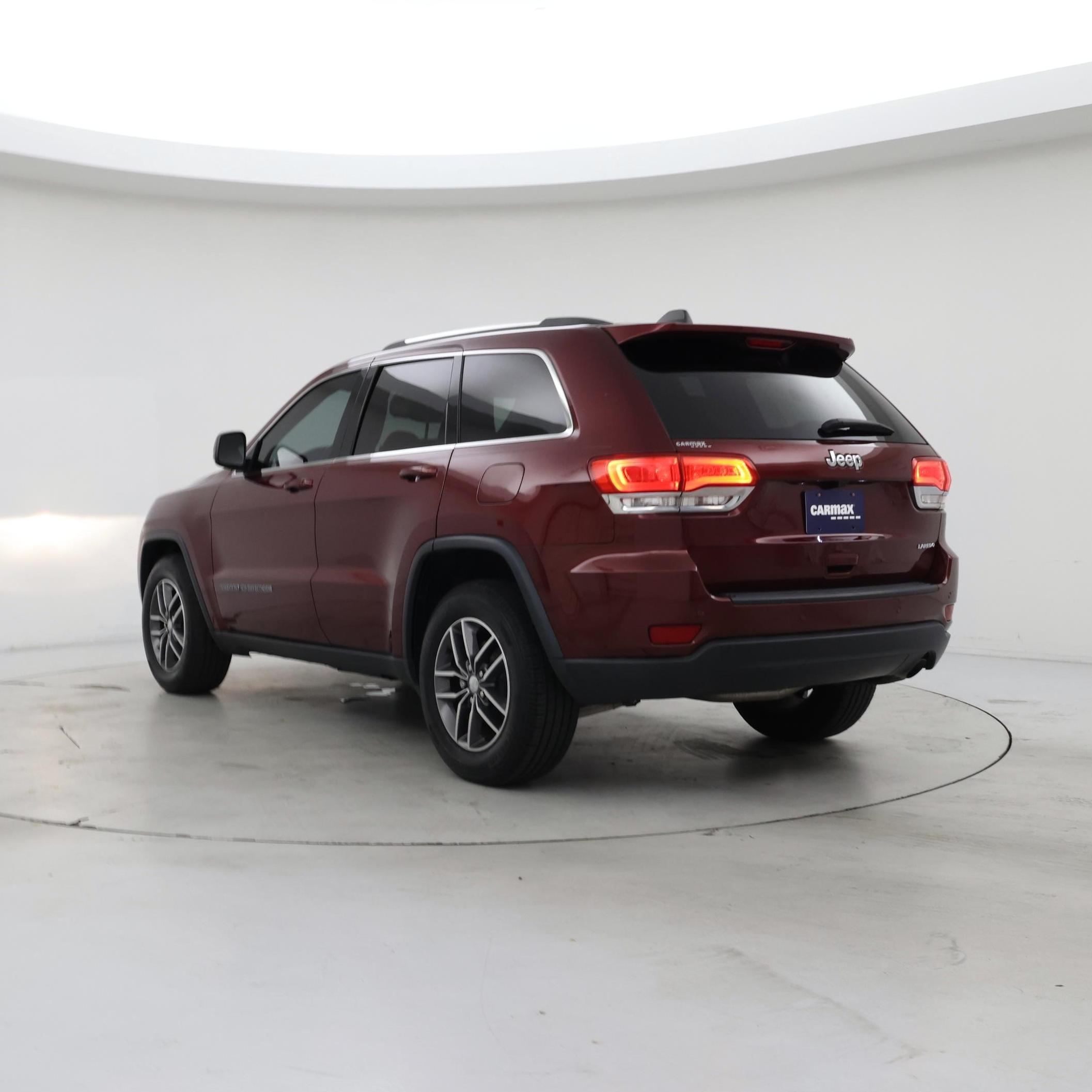 Thumbnail: 2018 Jeep Grand Cherokee - 2