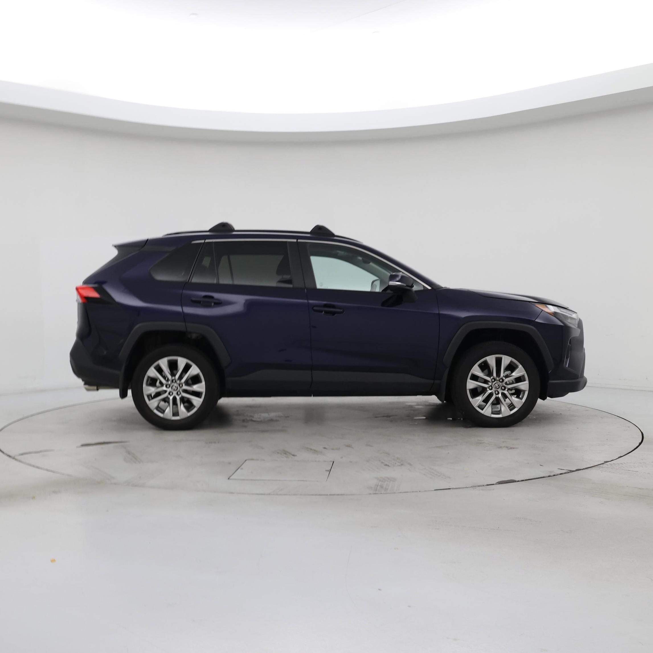 Thumbnail: 2025 Toyota RAV4 - 7