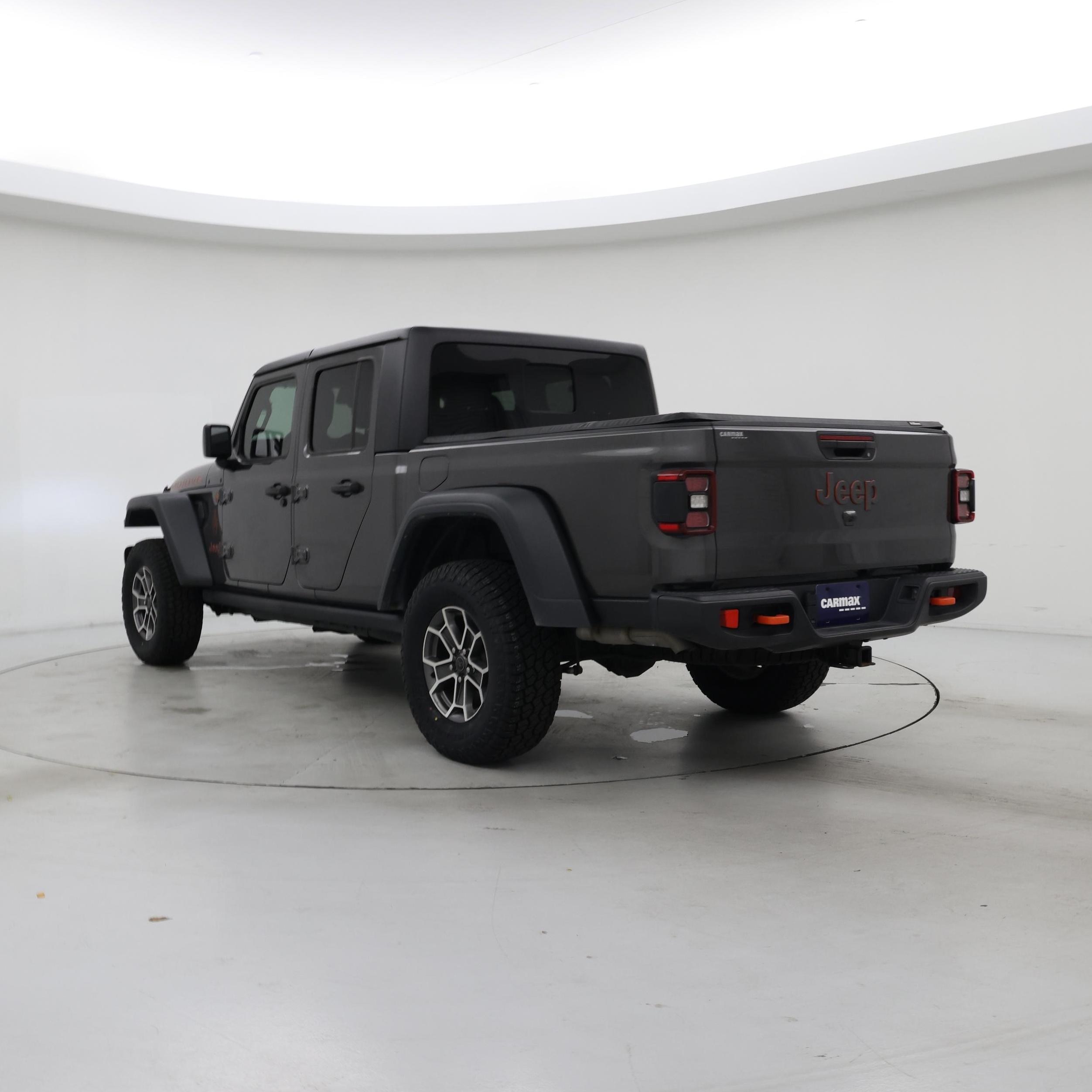 Thumbnail: 2024 Jeep Gladiator - 2