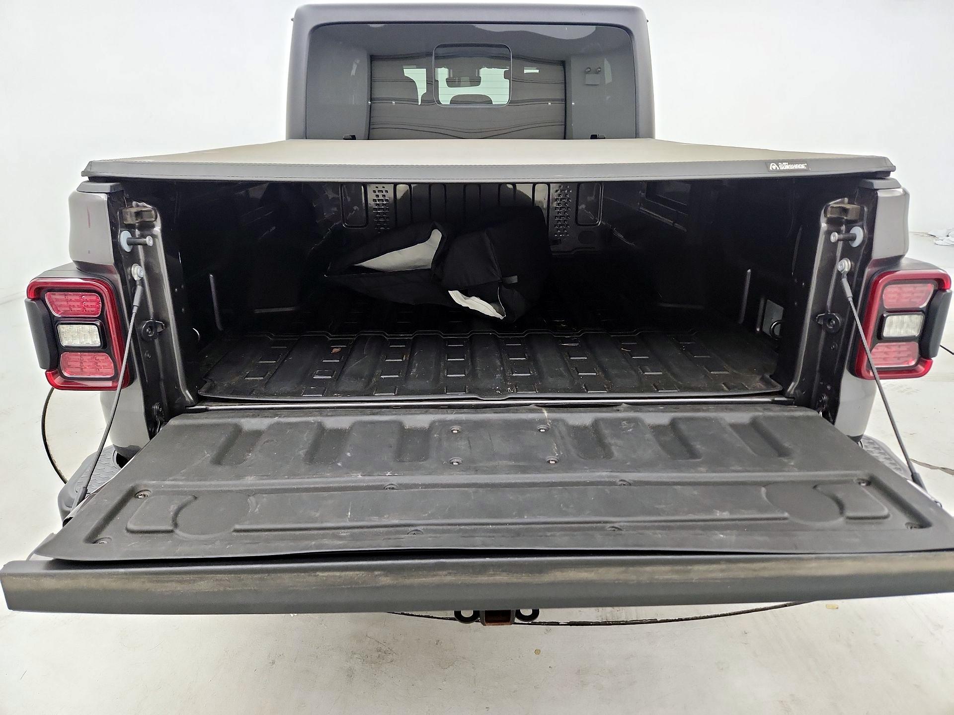 Thumbnail: 2024 Jeep Gladiator - 20