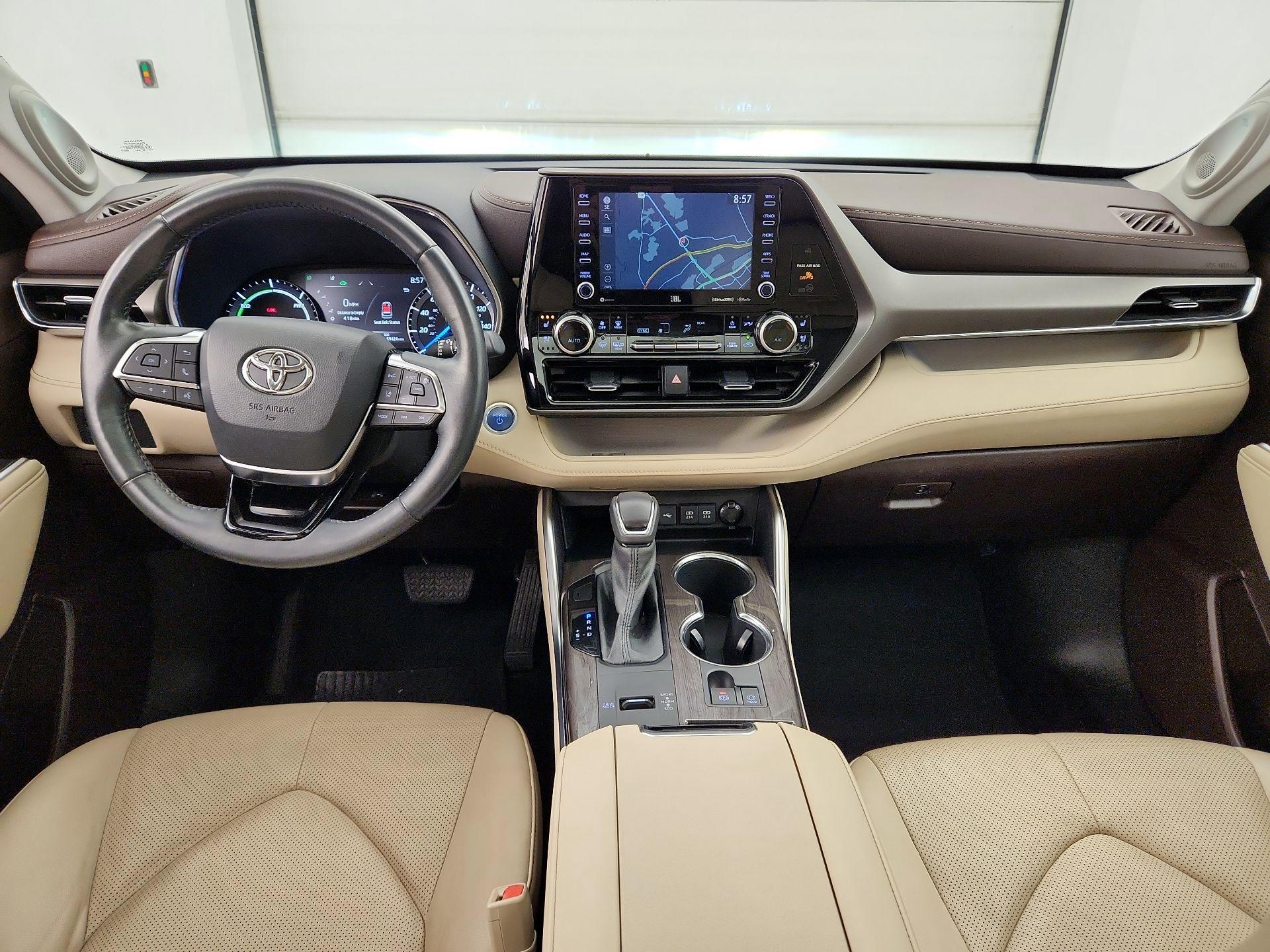 Thumbnail: 2021 Toyota Highlander - 9