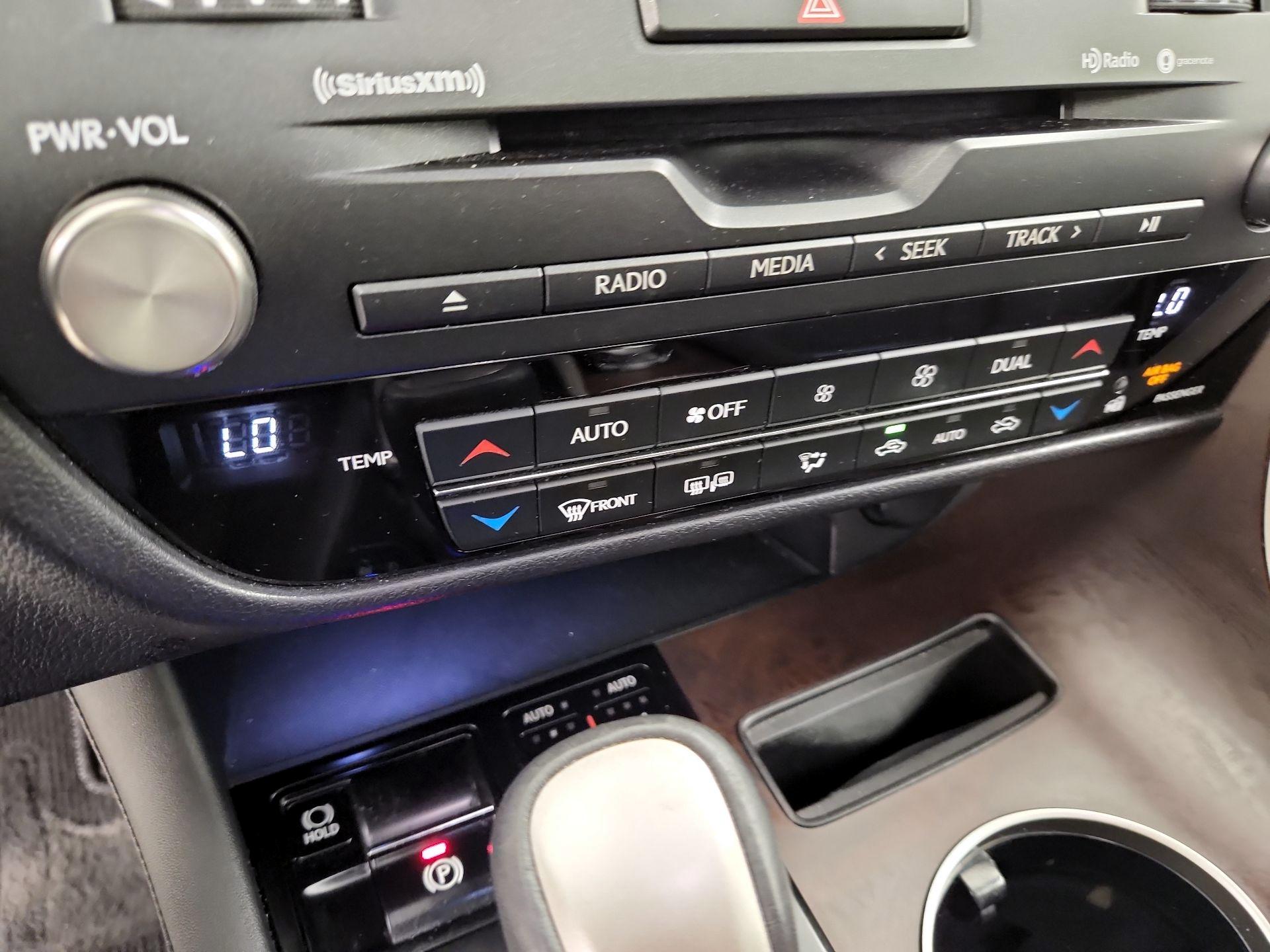 Thumbnail: 2021 Lexus RX - 17