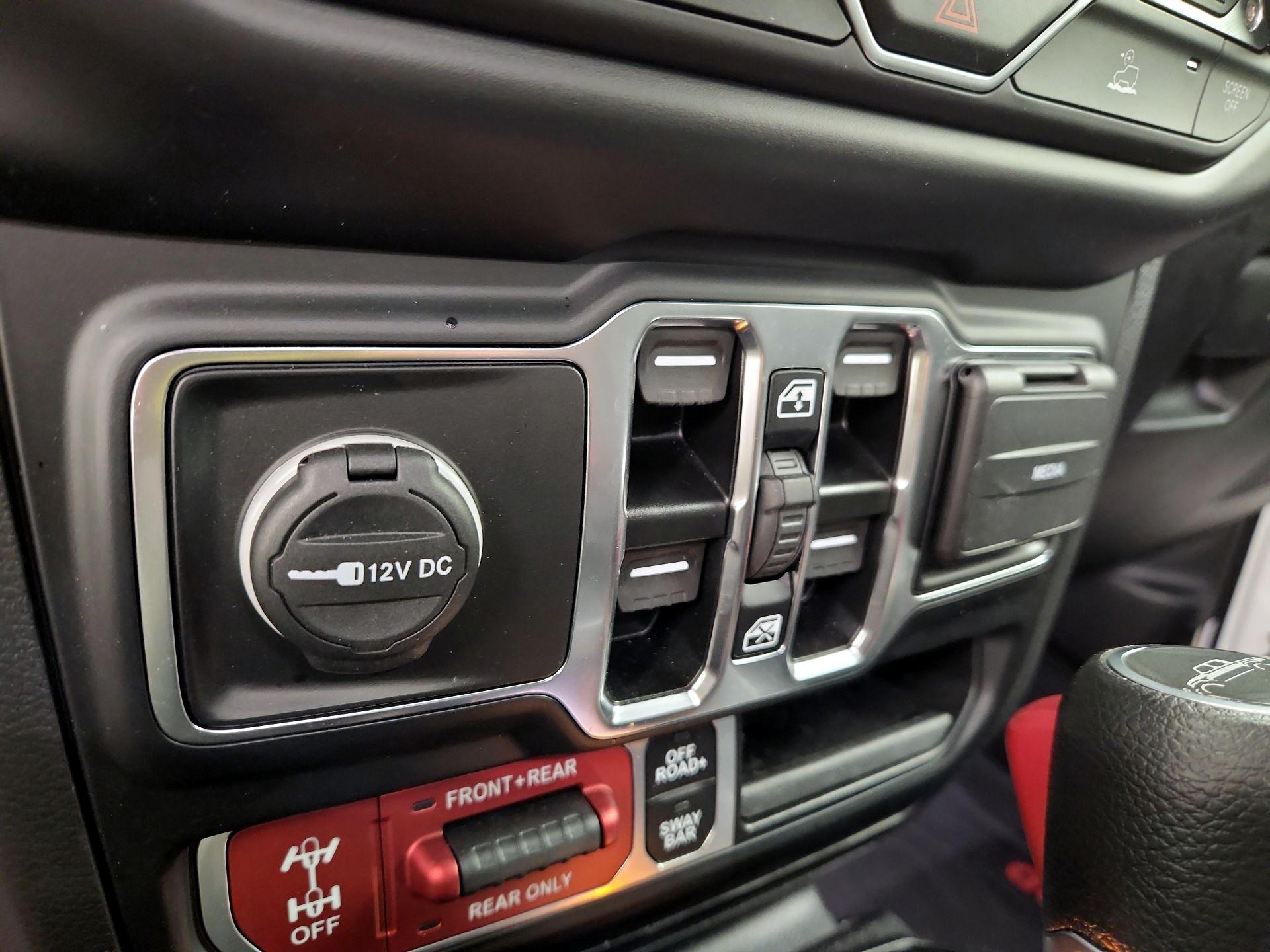 Thumbnail: 2023 Jeep Gladiator - 19