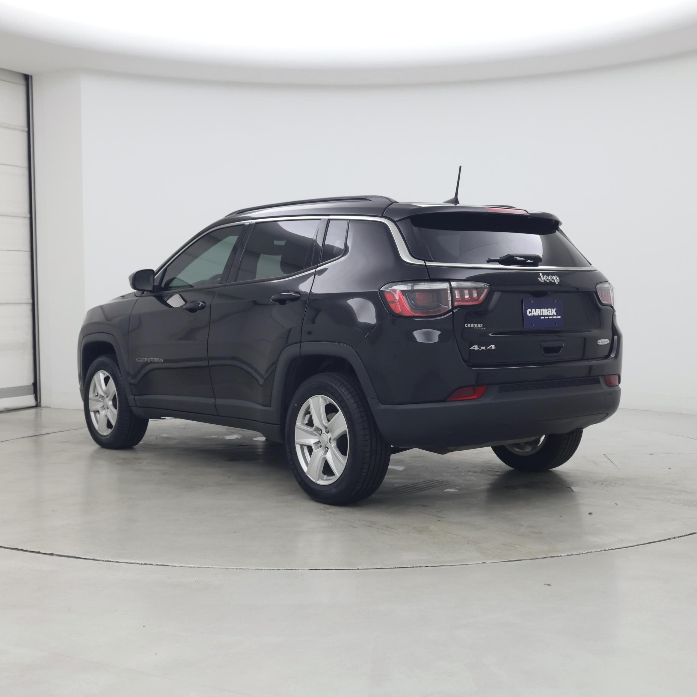 Thumbnail: 2022 Jeep Compass - 2